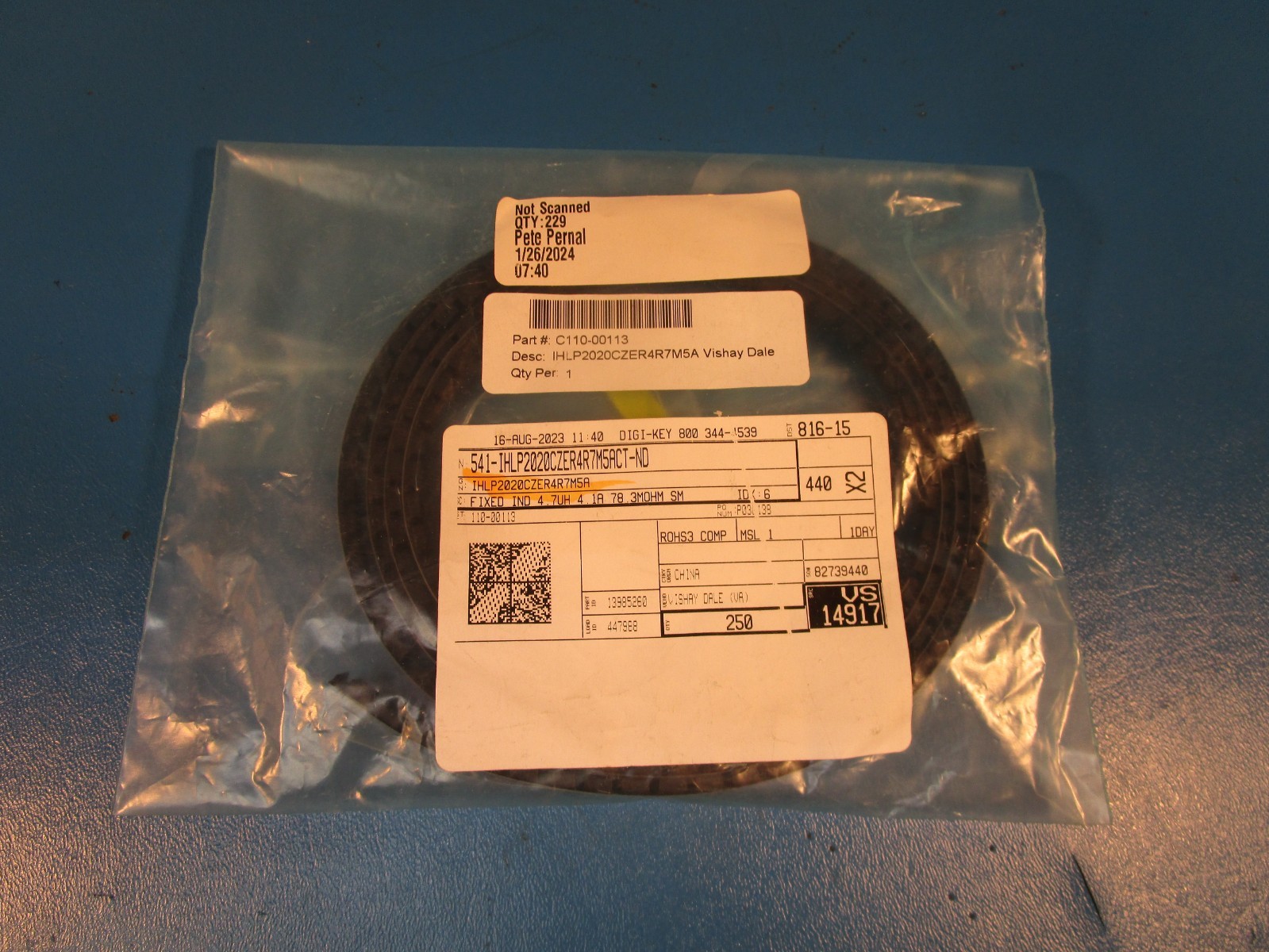 LOT OF 110 Vishay Dale IHLP2020CZER4R7M5A, Shielded Molded Inductor 4.1 A 78.3mO