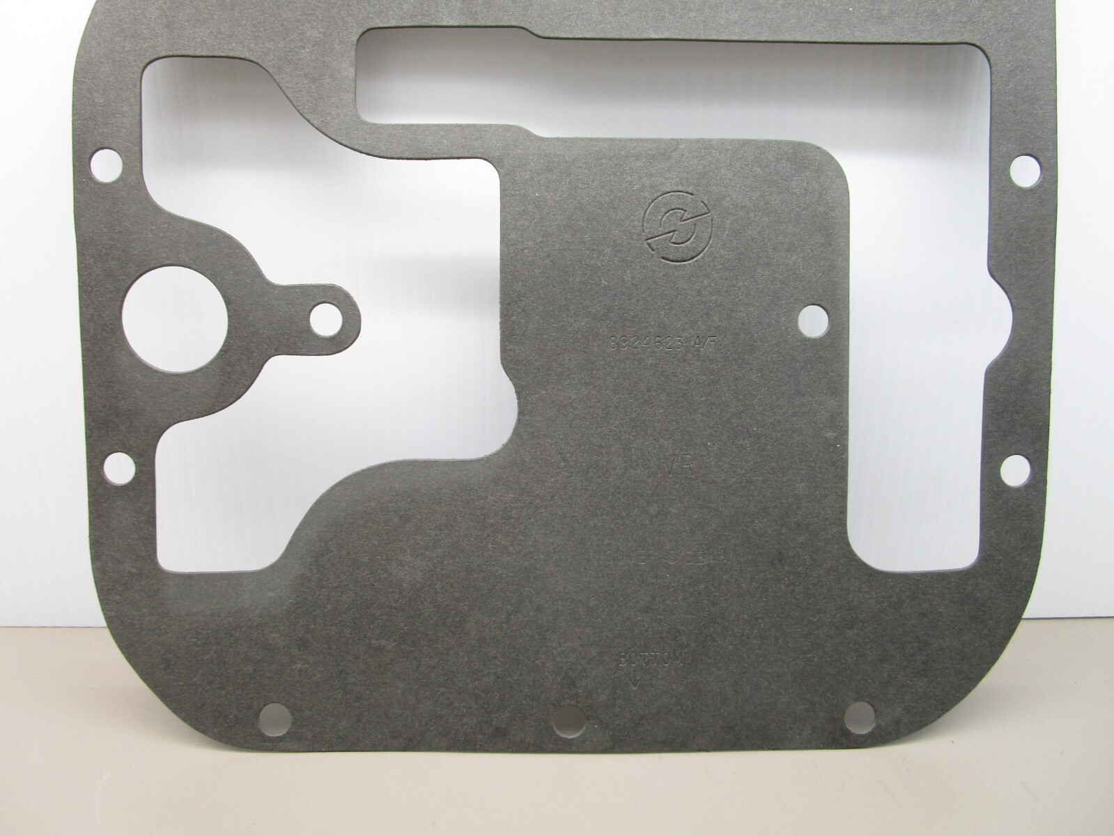 Detroit Diesel 8924623 Gasket Oil Cooler