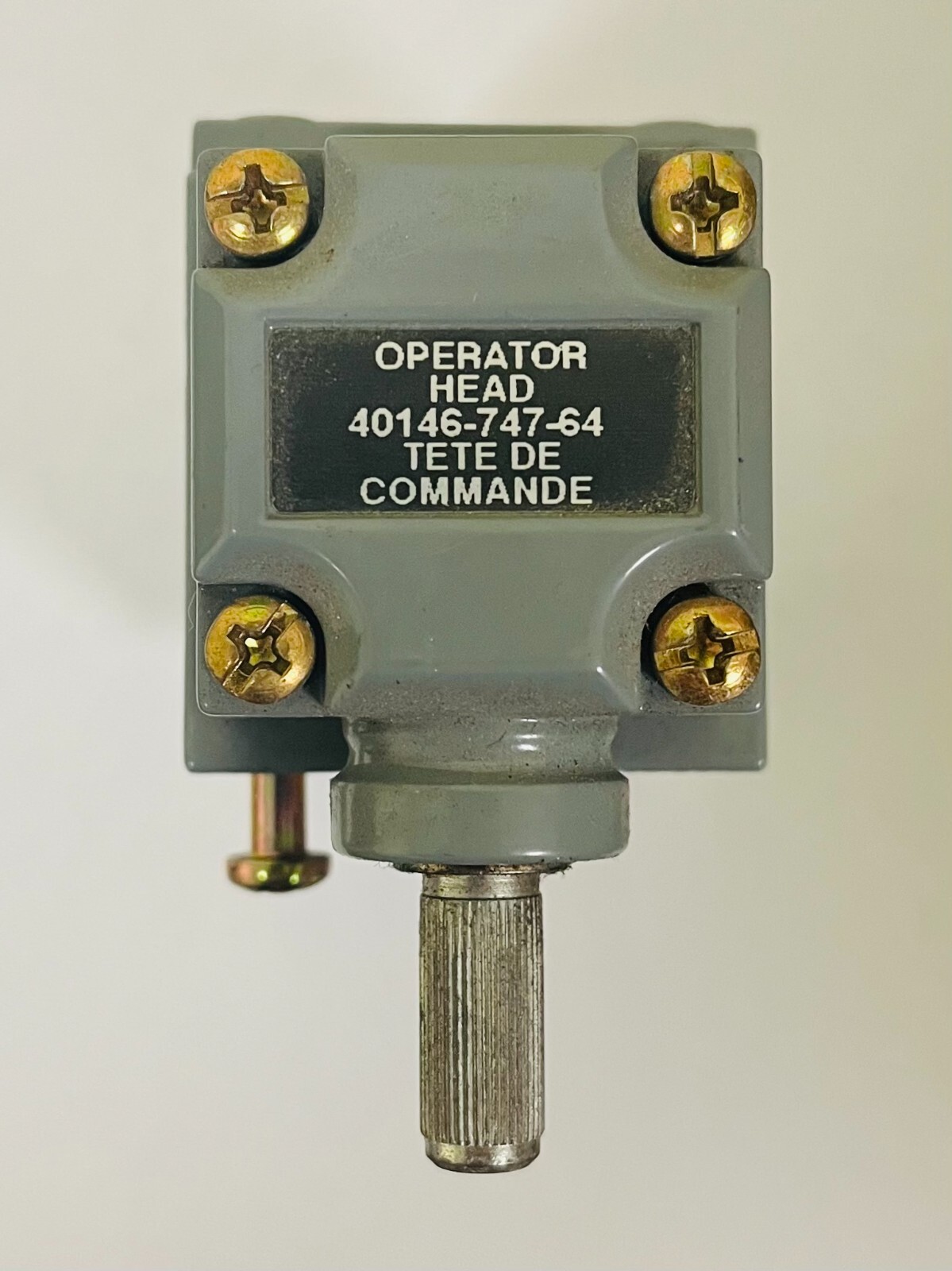 ALLEN BRADLEY 802T-A1P SER J LIMIT SWITCH WITH 40146-747-64 HEAD