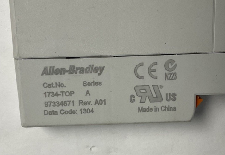 ALLEN BRADLEY 1734-IB8 PLC MODULE SER.D W/1734-TOP BASE SER.A ***LOTOF3***