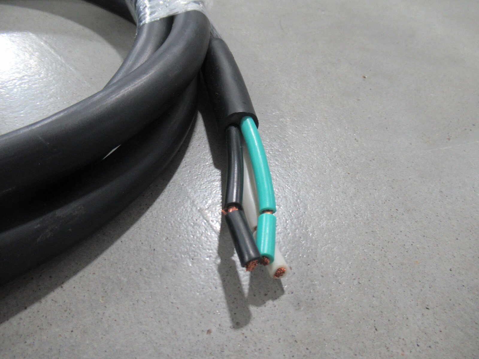 McMaster-Carr 70355K106 Turn Lock Power Cords NEMA L6-30, 250V AC, 8′ *NEW*
