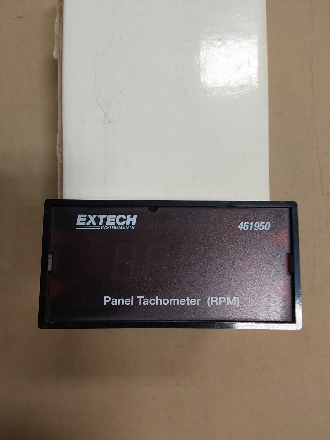 EXTECH DT2240D Panel Tachometer 461950 BRAND NEW