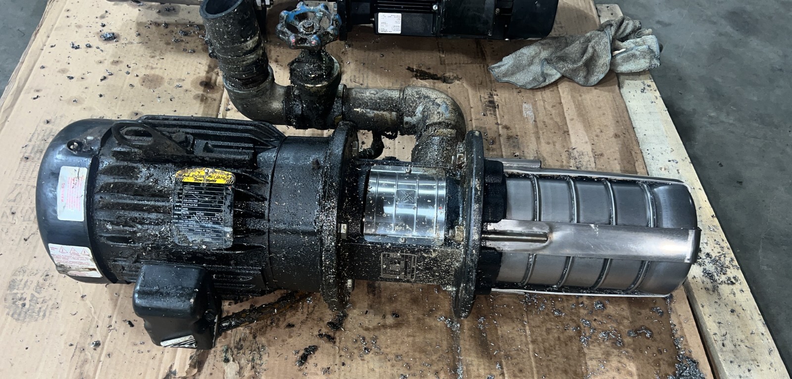 Grundfos #MTR15-4/2 A-WB-A-HUUV Pump w/Motor: 85600H12 Baldor