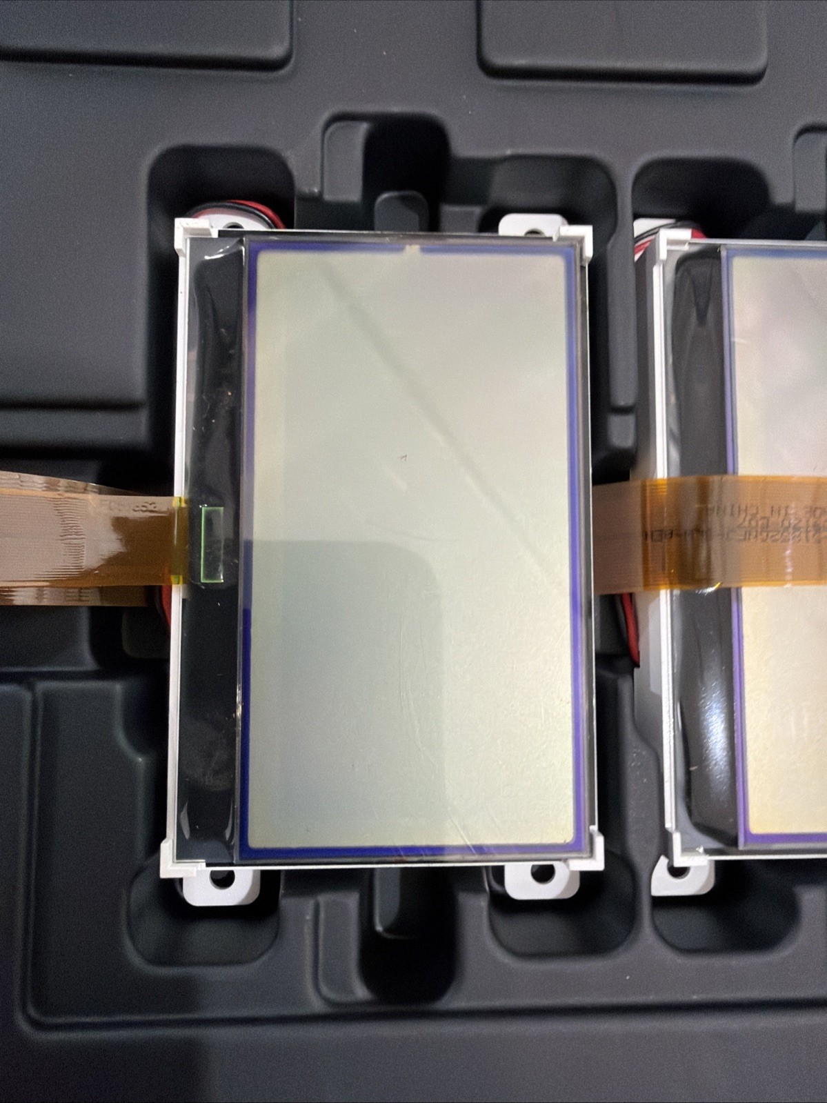 LEDBL51852D-W-1 S91124011 OEM 3 Inch LCD display BRAND NEW one piece each