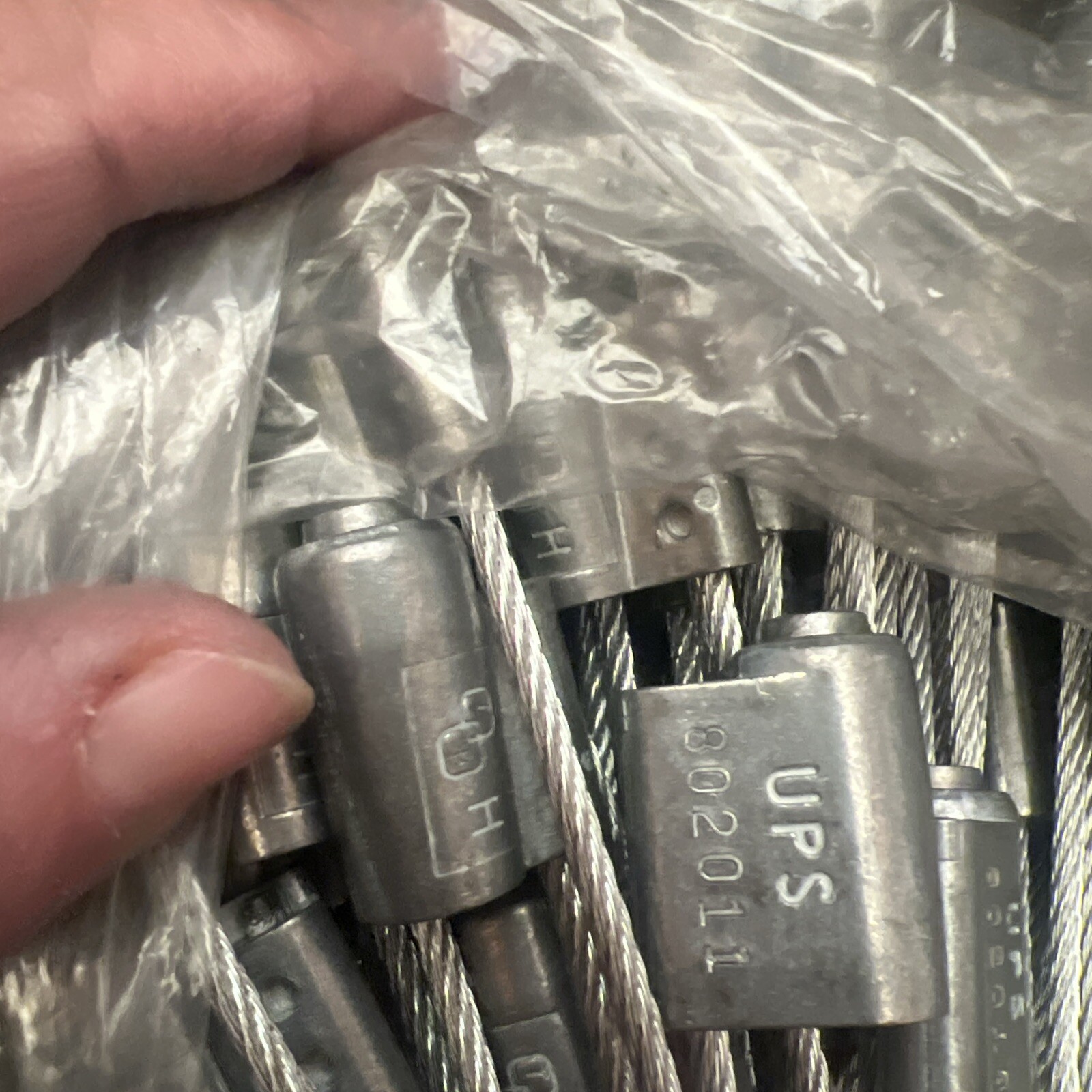 QTY 250 Tydenbrooks 1/8″ x 12″ Ez Loc Zinc Heavy duty Cable Seals UPS