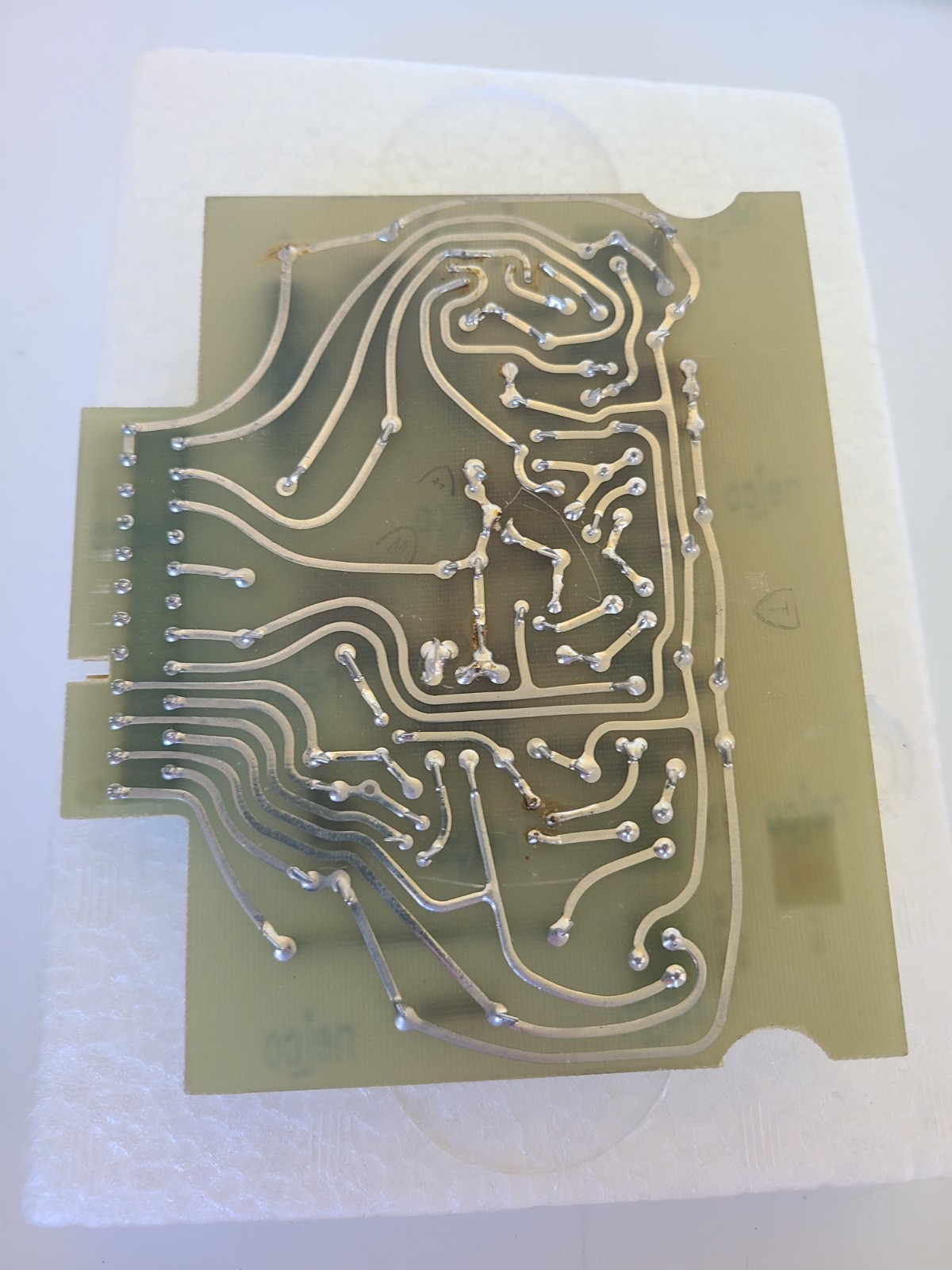 Vintage Board 261001-853 With Elco 7022
