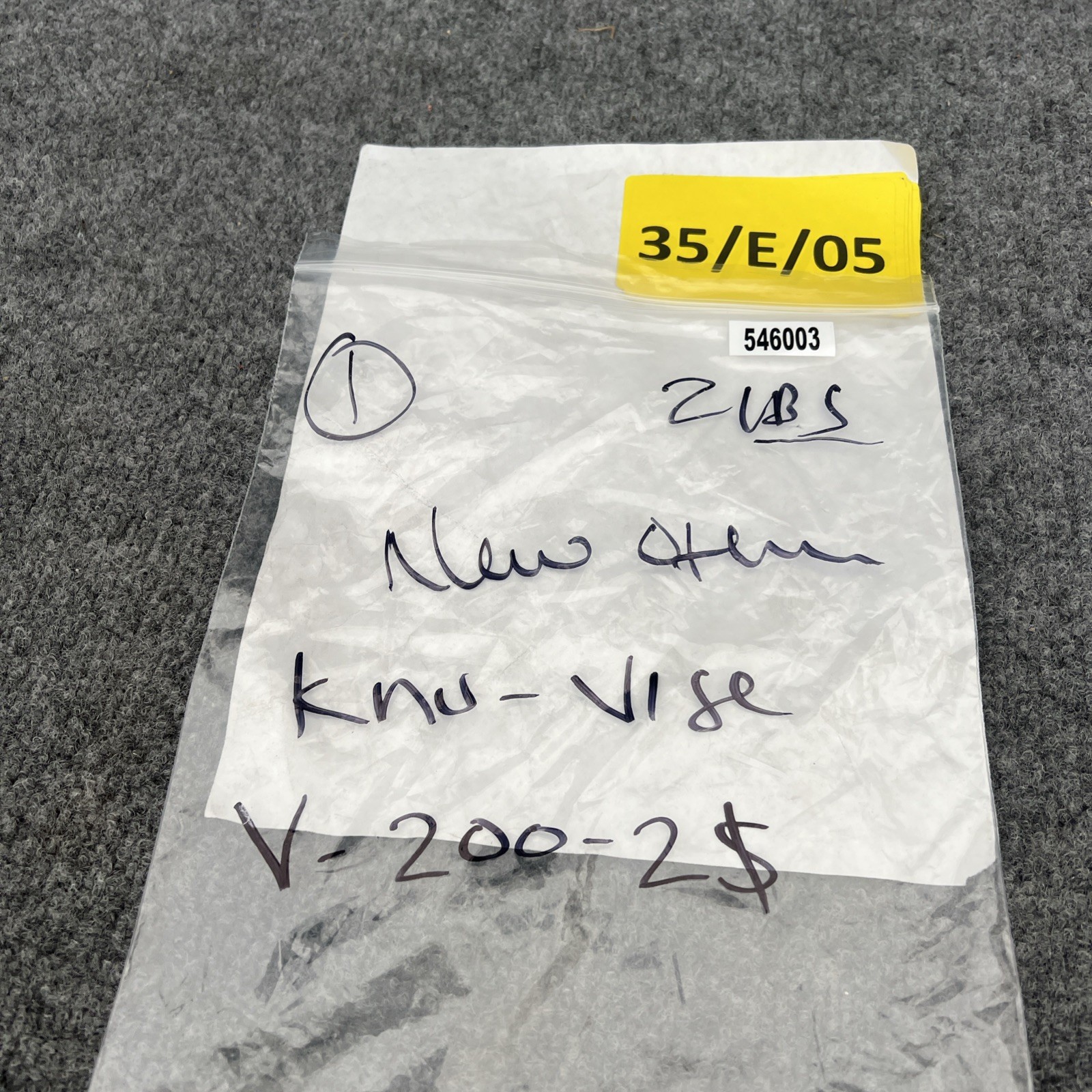 Knu-Vise V-200-2S Hold Down Clamp A8535HM New Other