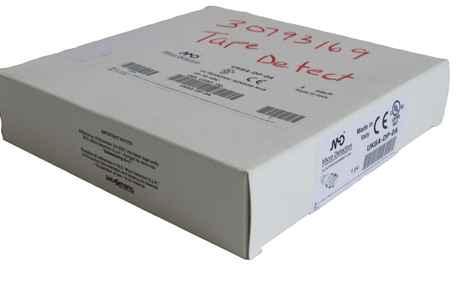 NEW SEALED MICRO DETECTORS UK6A-DP-0A SENSOR 10-30 VDC UK6ADP0A