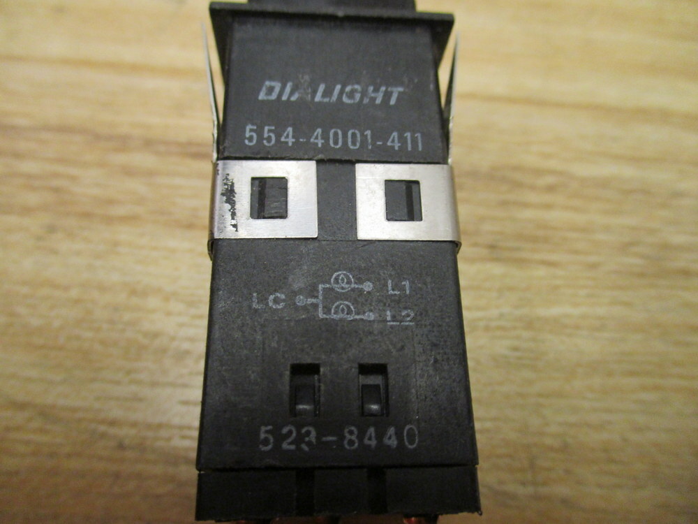 Dialight 554-4001-411 Indicator Light 5544001411 On/Stat