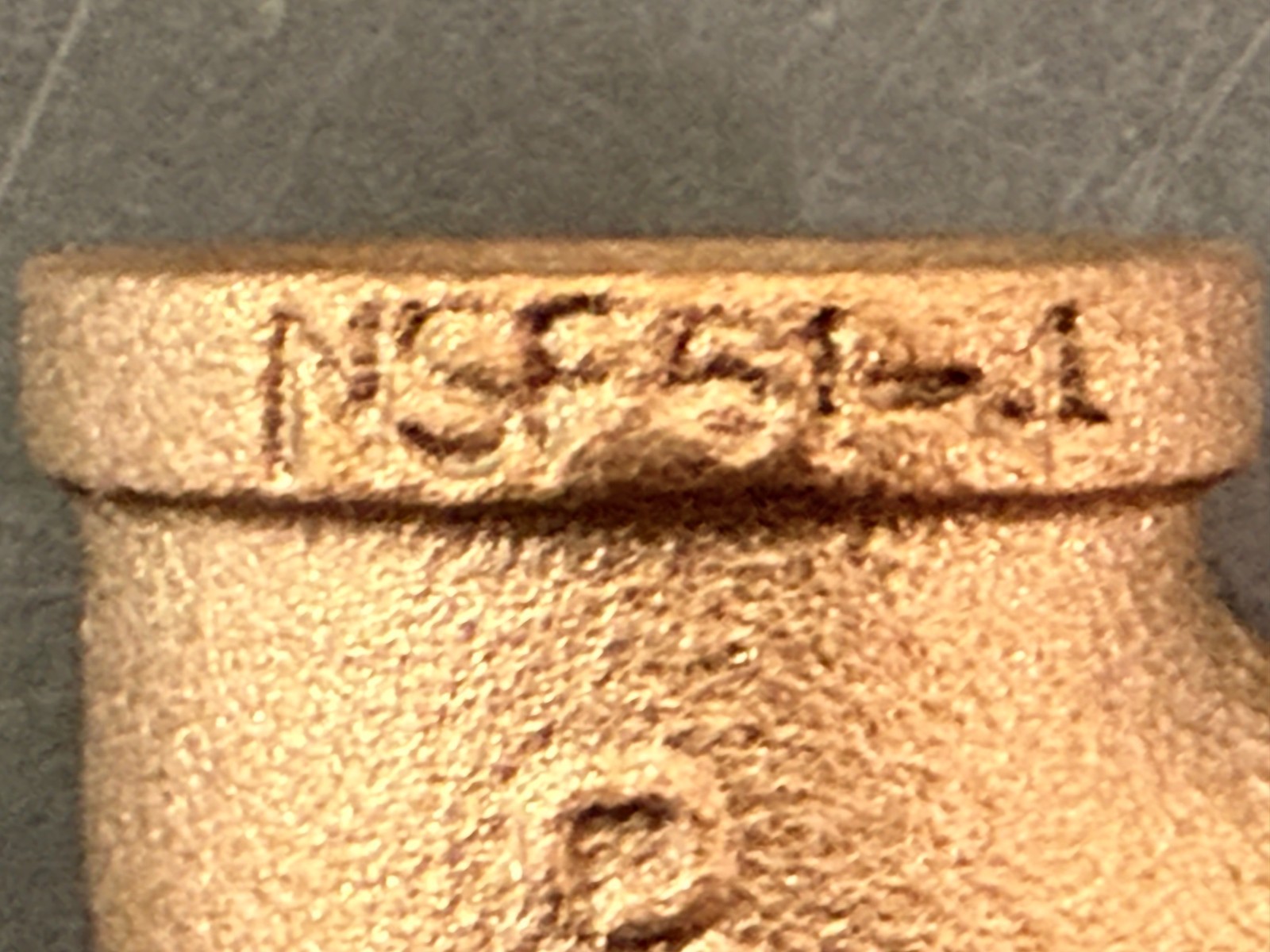 (QTY 5) Matco-Norca 3/4″ x 3/4″ Lead-Free 90° Female Brass Elbows B-L9004LF
