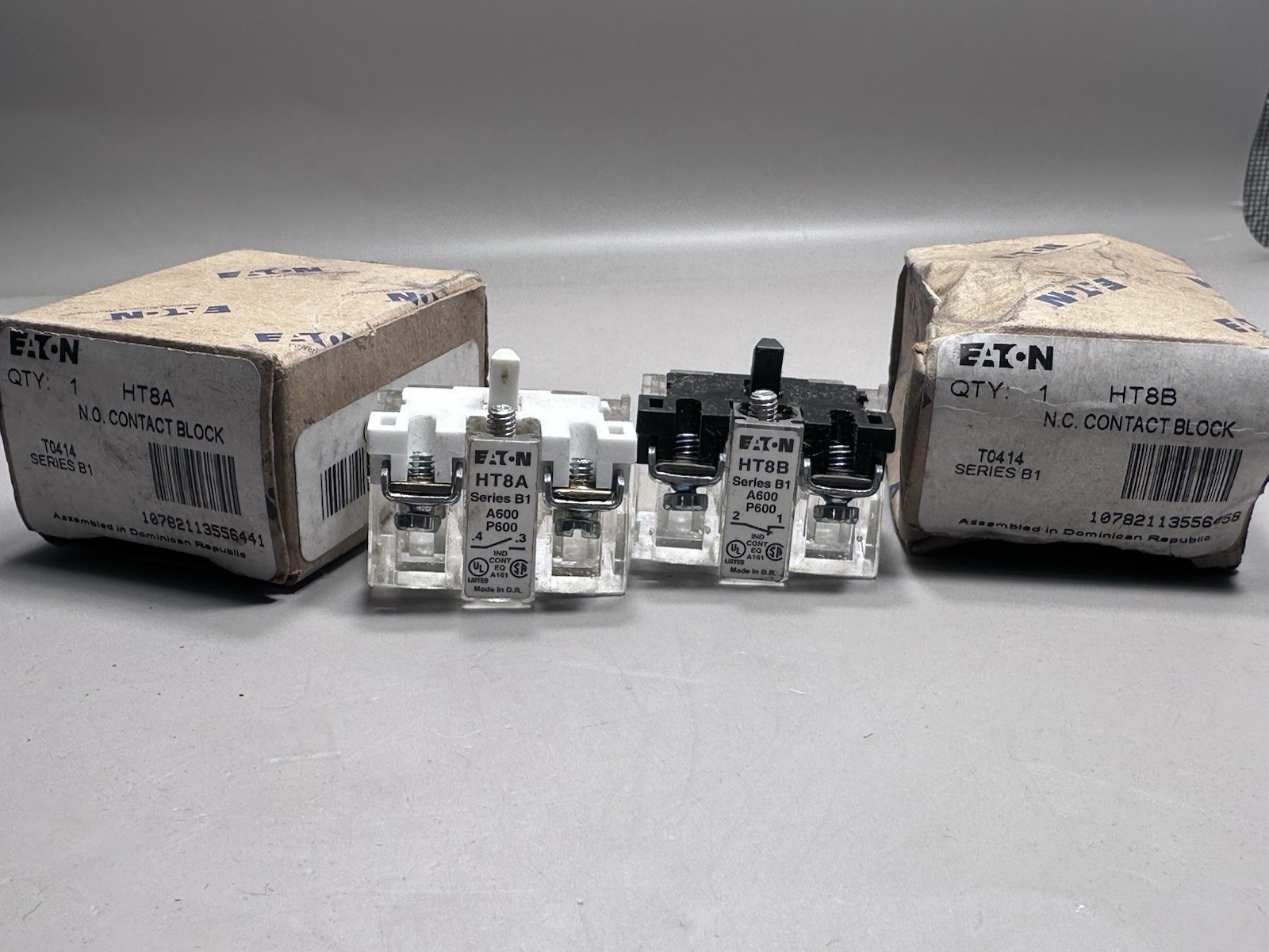 Lot Of 2. EATON HT8B CONTACT BLOCK