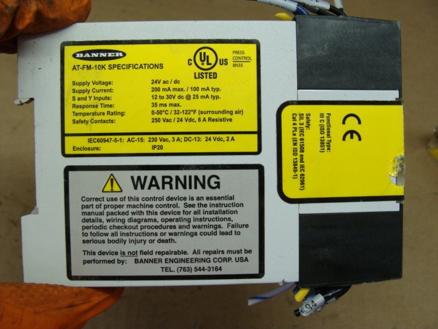 BANNER AT-FM-10K SAFETY RELAY 24VAC/DC 200mA MAX