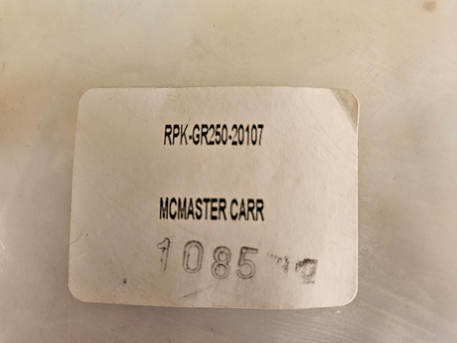 McMaster Carr Lip Seal RPK-GR250-20107 Grommet Strip Plastic 45 Ft New Open Box