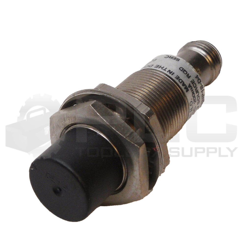 NEW ALLEN BRADLEY 872C-DH8NP18-D4 /C PROXIMITY SENSOR 10-30VDC