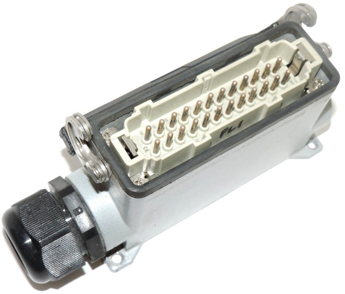 ILME 23493 SIDE ENTRY CONNECTOR HOOD WITH ILME 16A-500V MALE CONNECTOR