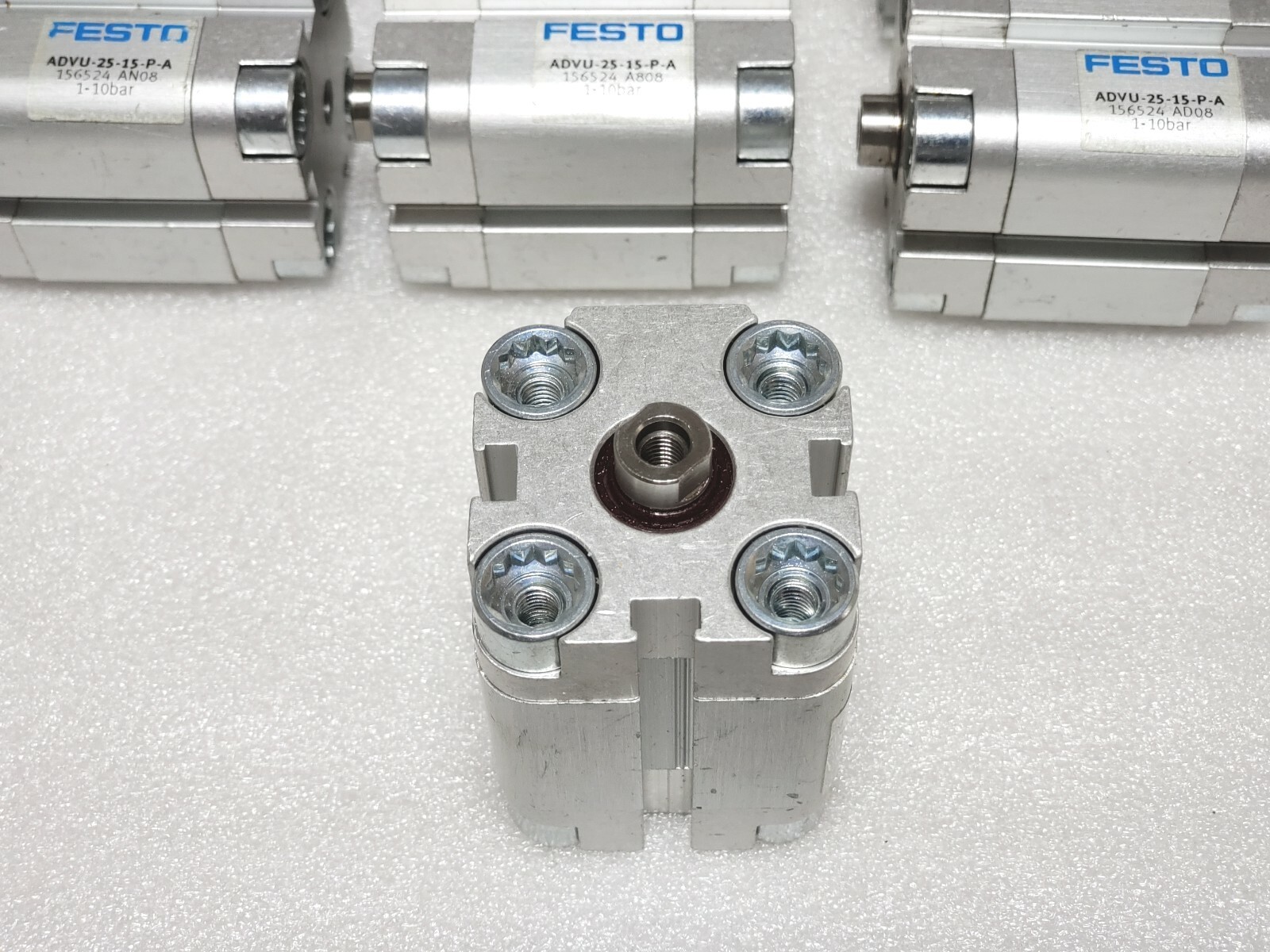FESTO ADVU-25-15-P-A COMPACT CYLINDER 25MM BORE 15MM STROKE, 156524