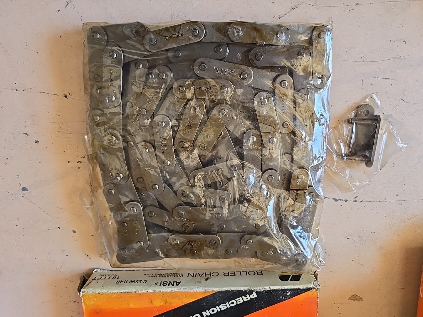 Peer Heavy Conveyor Roller Chain 10FT + 1 Connecting Link C2060H-IR