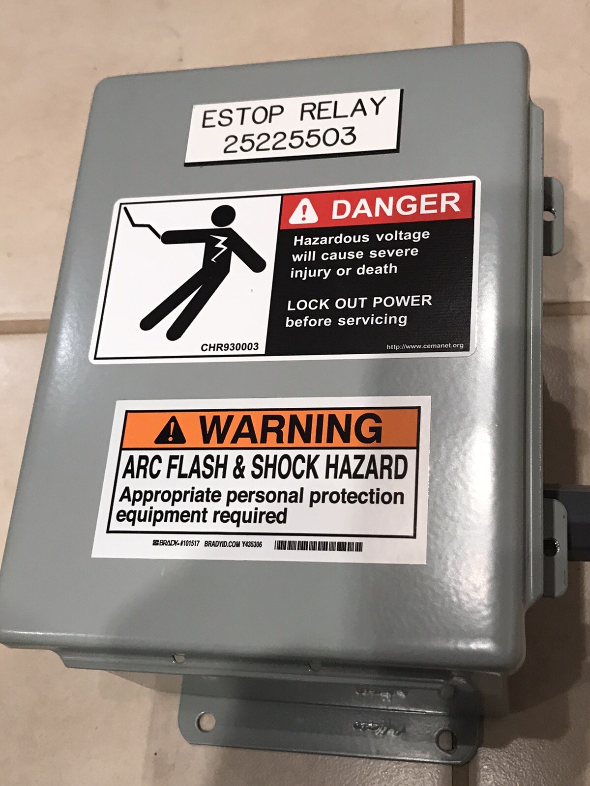 Hoffman A-8066CH J Box Allen Bradley 700-CF400 ESTOP RELAY NEW OTHER