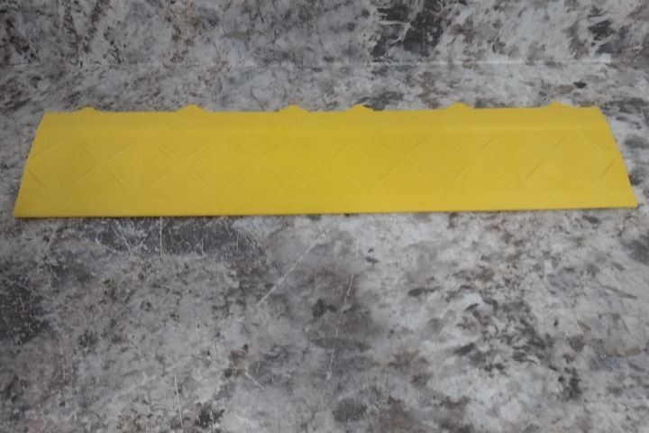 Ergo Advantage Safe-Flex A4-Y 10 Pk 18 In Length 4 In Width Yellow Ramp Edge