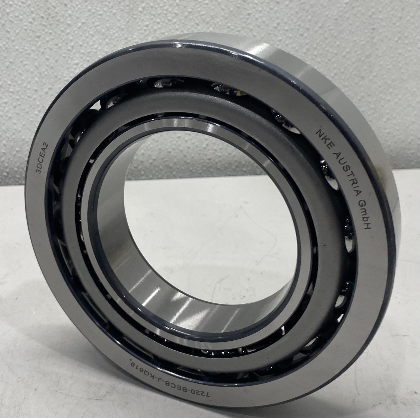 NKE BEARINGS 7220-BECB-J-KQ619 100x180x34mm Angular Contact Bearing