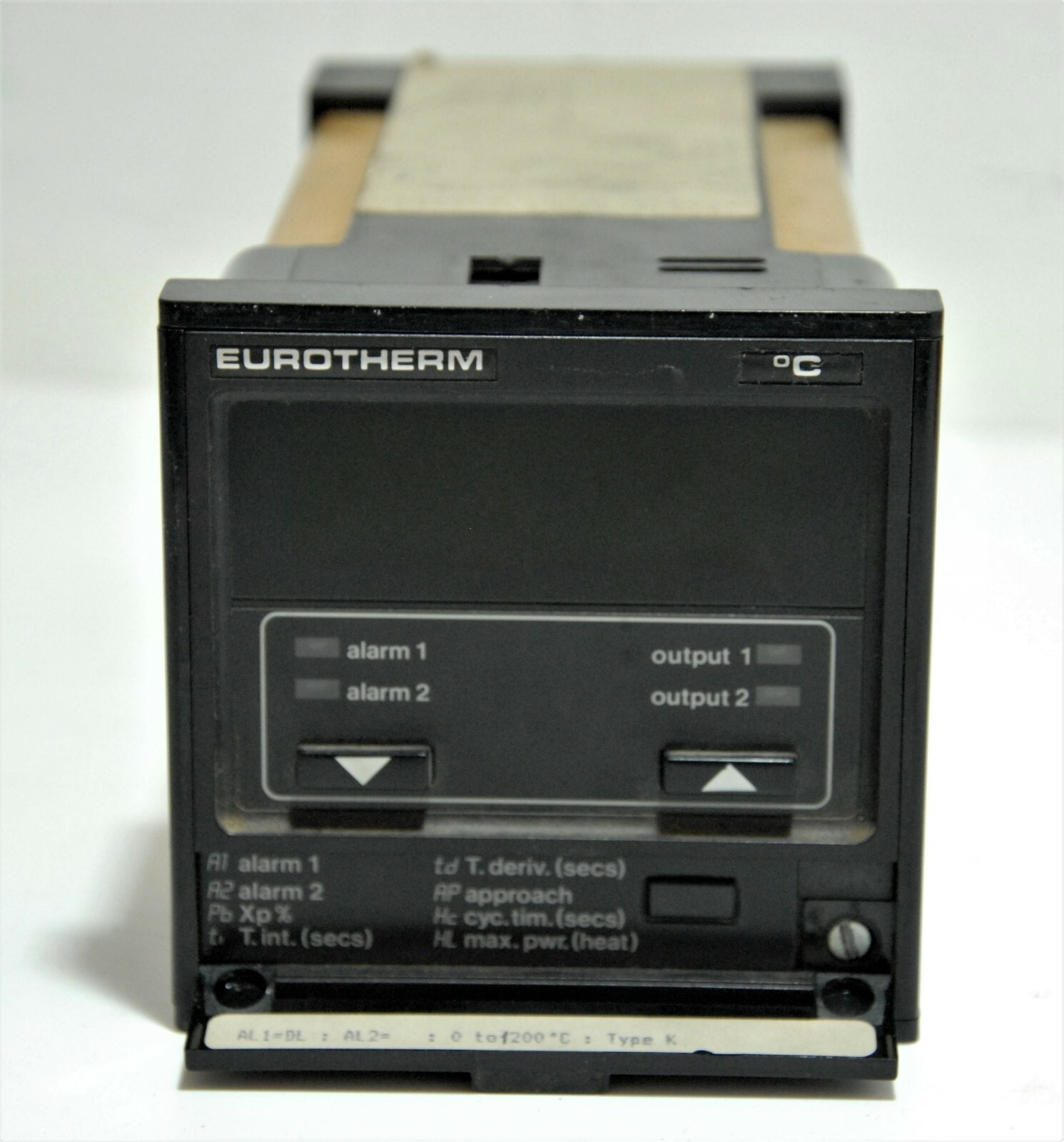 Invensys Eurotherm Controls B10-047-000-005-619-13-000-000-00 Tempreture Control