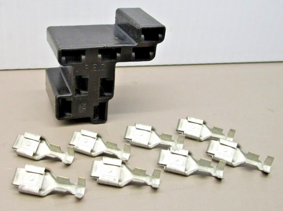 Delphi Packard 56-Series GM Terminal Housing and Sockets 8-Way Female Black 16ga