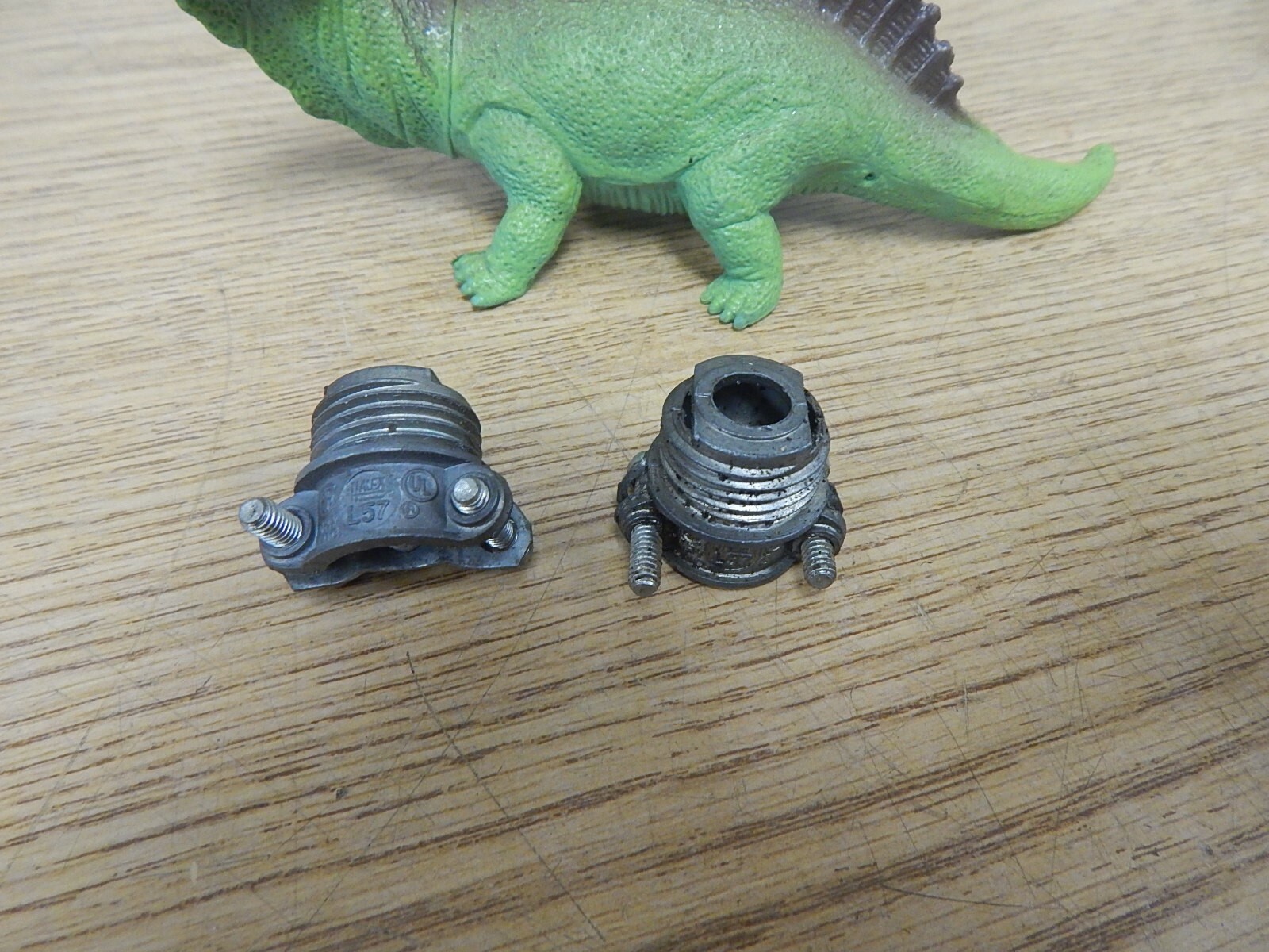 Halex L57 Dry Loc. Connectors, lot of 2 *FREE SHIPPING*