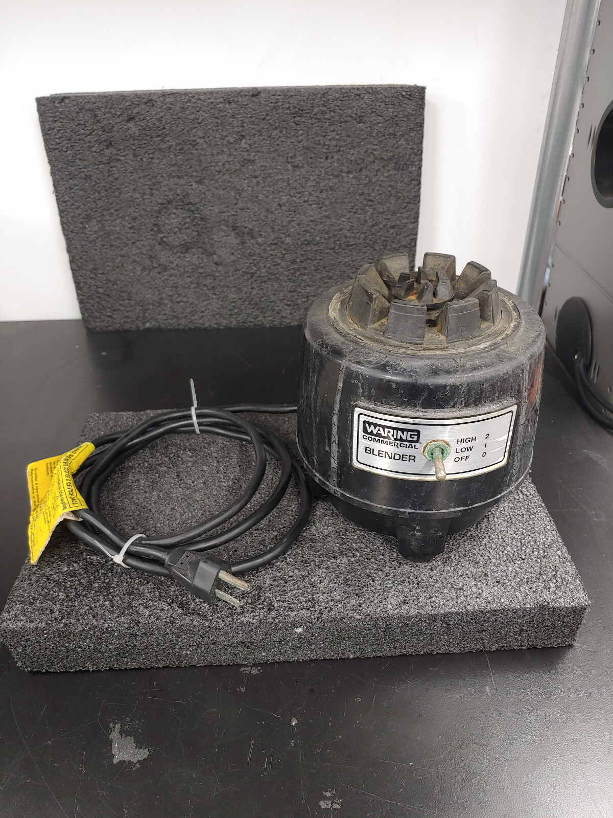 WARING COMMERCIAL BLENDER HGBPBKS6 HGB150 No Jar No Lid Base Only