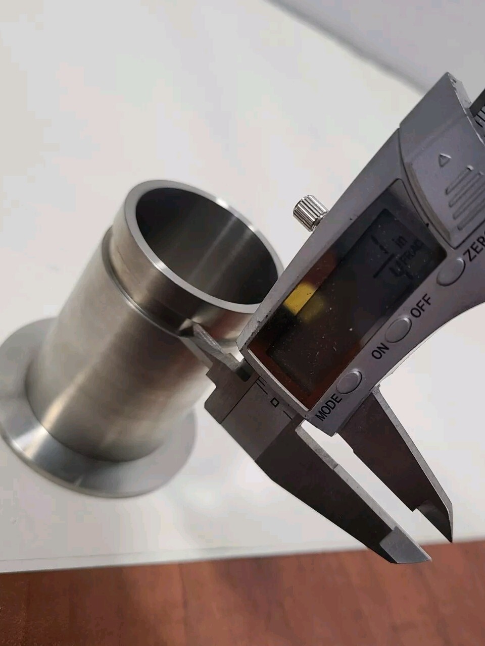1 5/8″ CYLINDER SHAFT SLEEVE