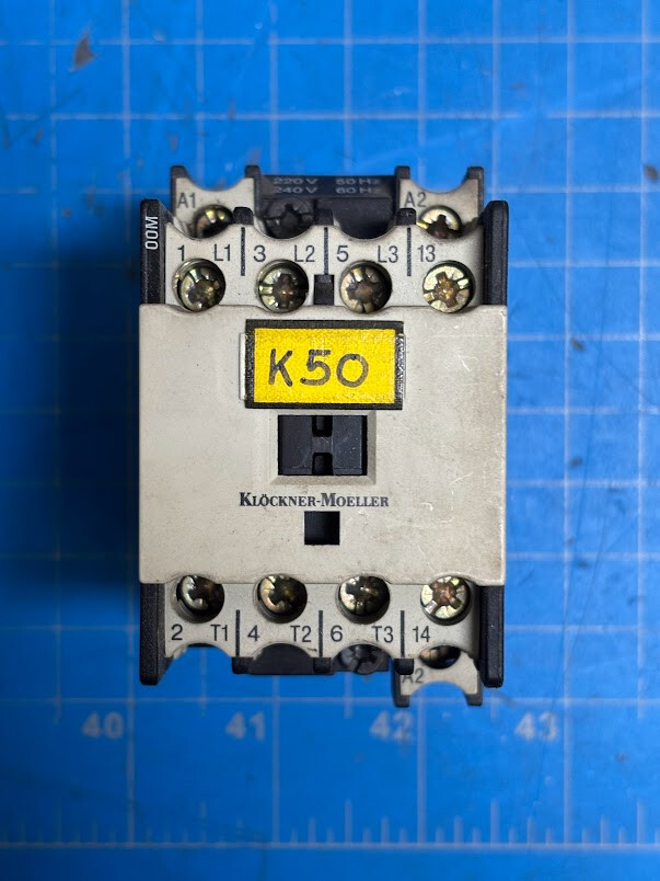 Moeller 20A 3P 250VDC Contactor DIL00M-10