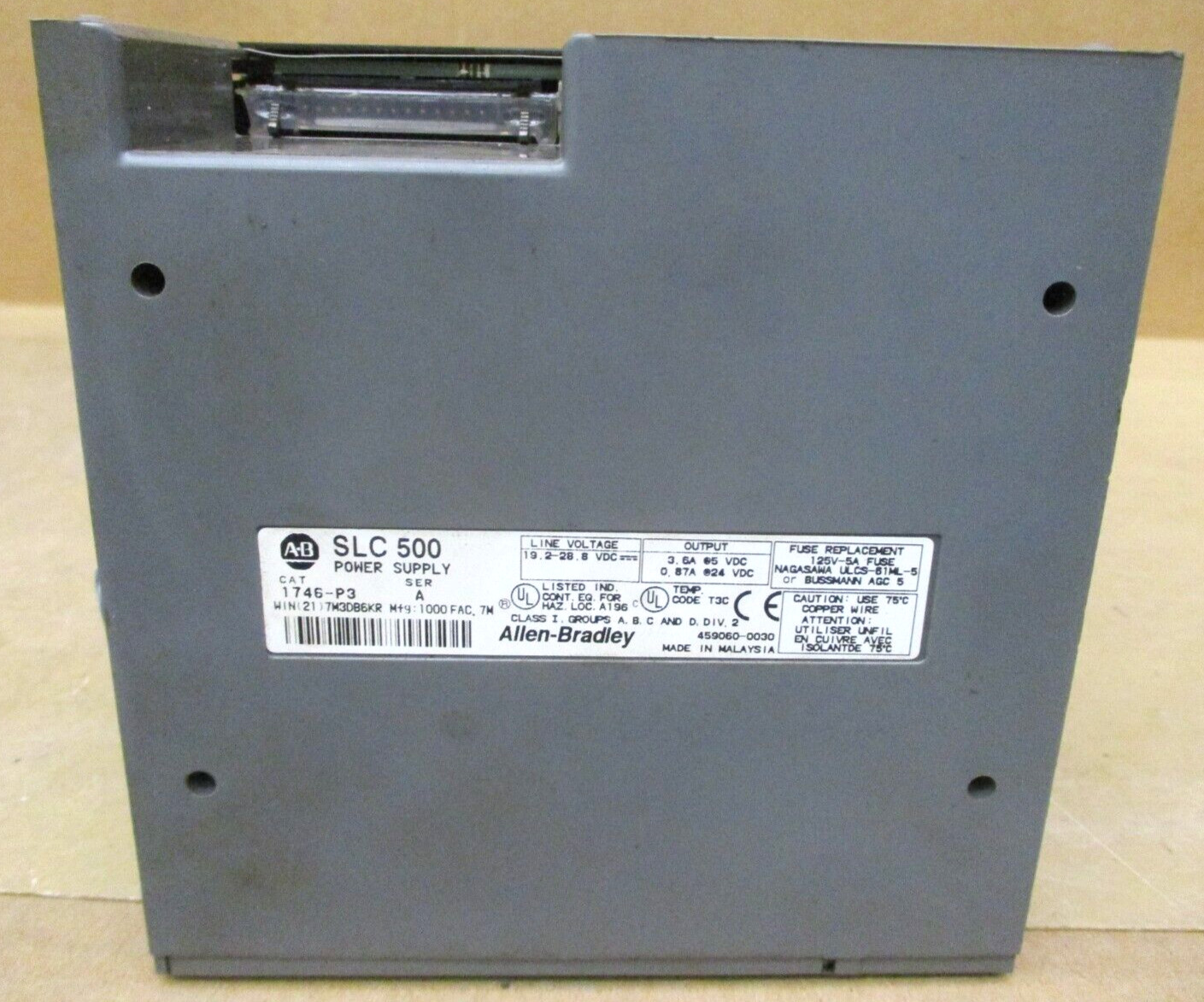 Allen-Bradley SLC 500 1746-P3 Ser A 1747-DCM 1747-SDN 48678GN