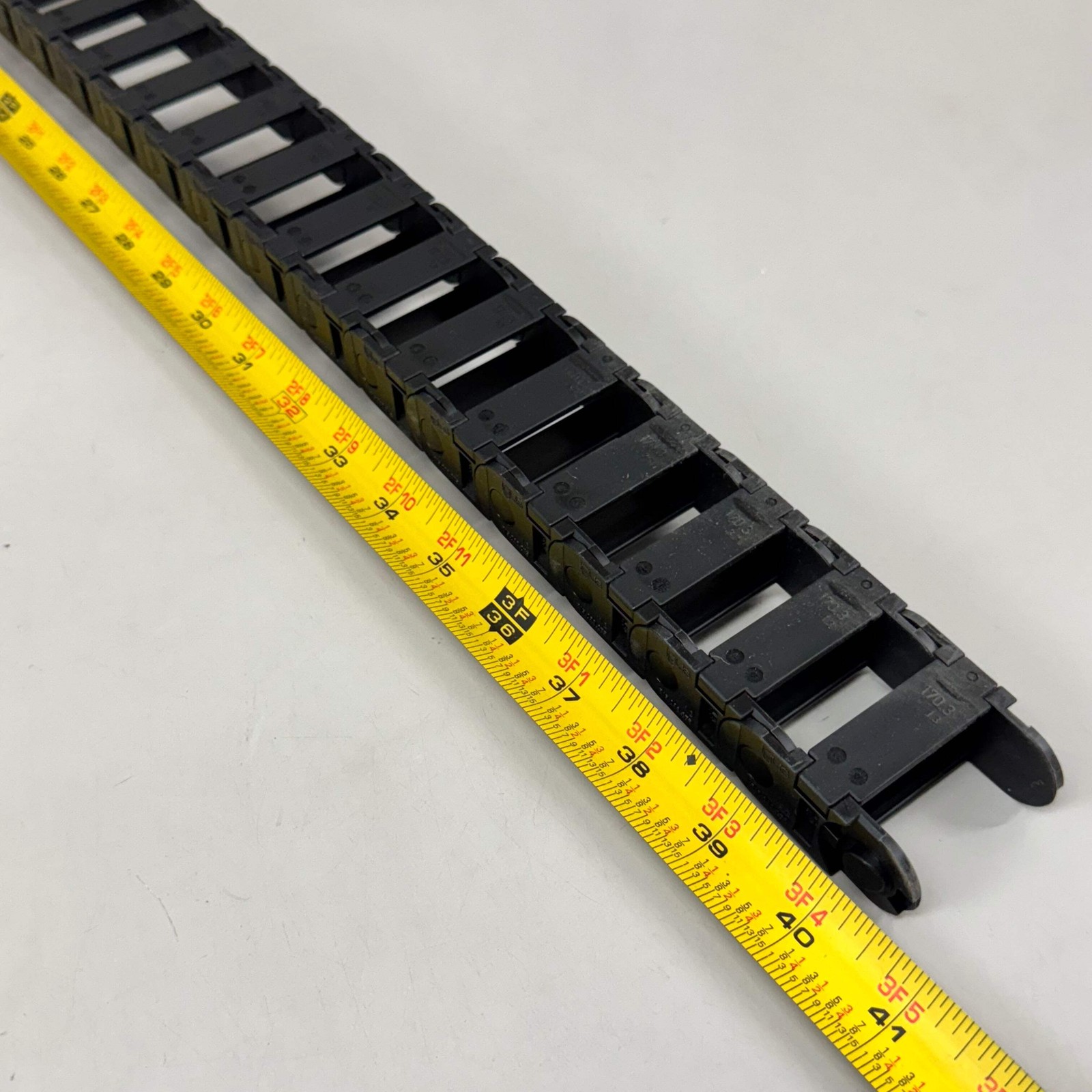 IGUS (10pack) Cable Chain/ Wire Duct 3.30 Ft Black B15.038.075.0