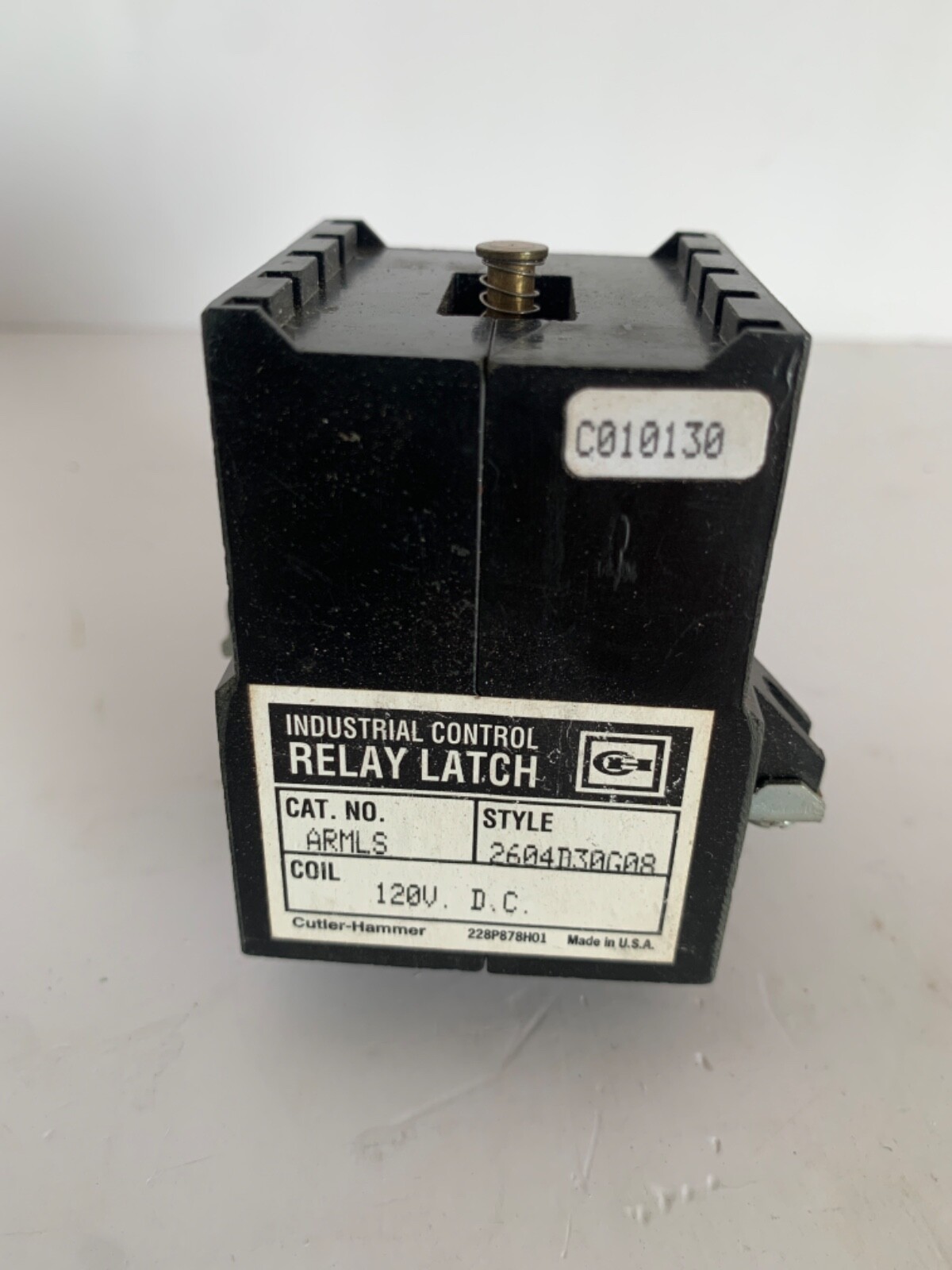NEW CUTLER HAMMER ARMLS MAG LATCH FOR AR RELAY 2604D30G08