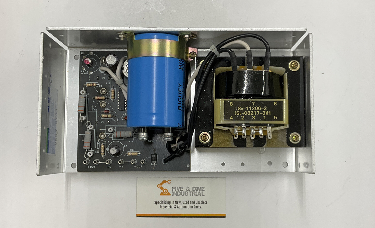 Sola SLS-12-068 Regulated Power Supply Output 12vdc 6.8A