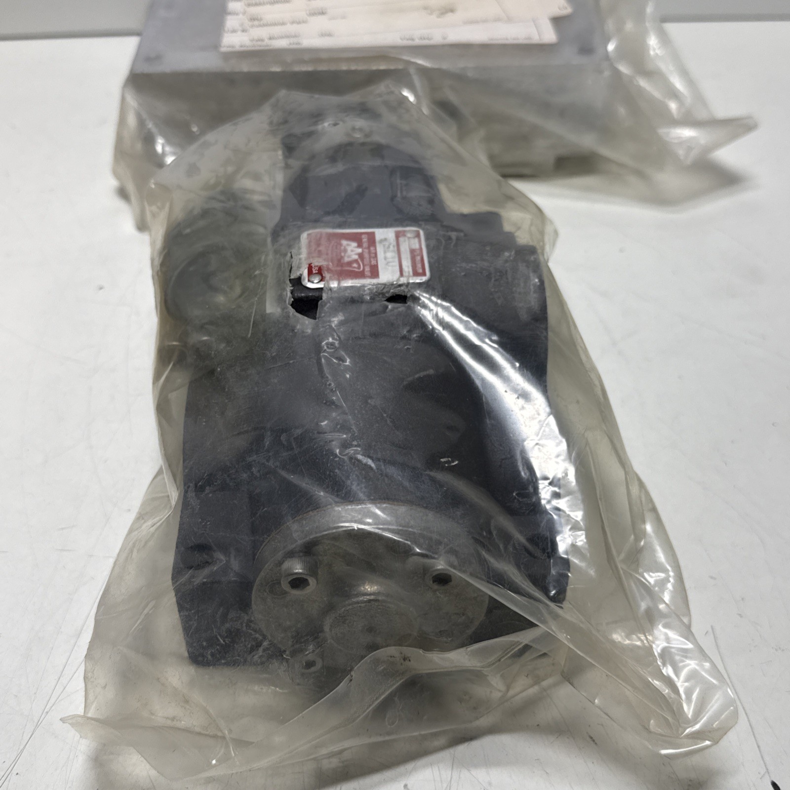 AAA PRODUCTS 611V 150PSI / SP6-3N 3/4 NPT Subplate Side Ported Dual Exhaust