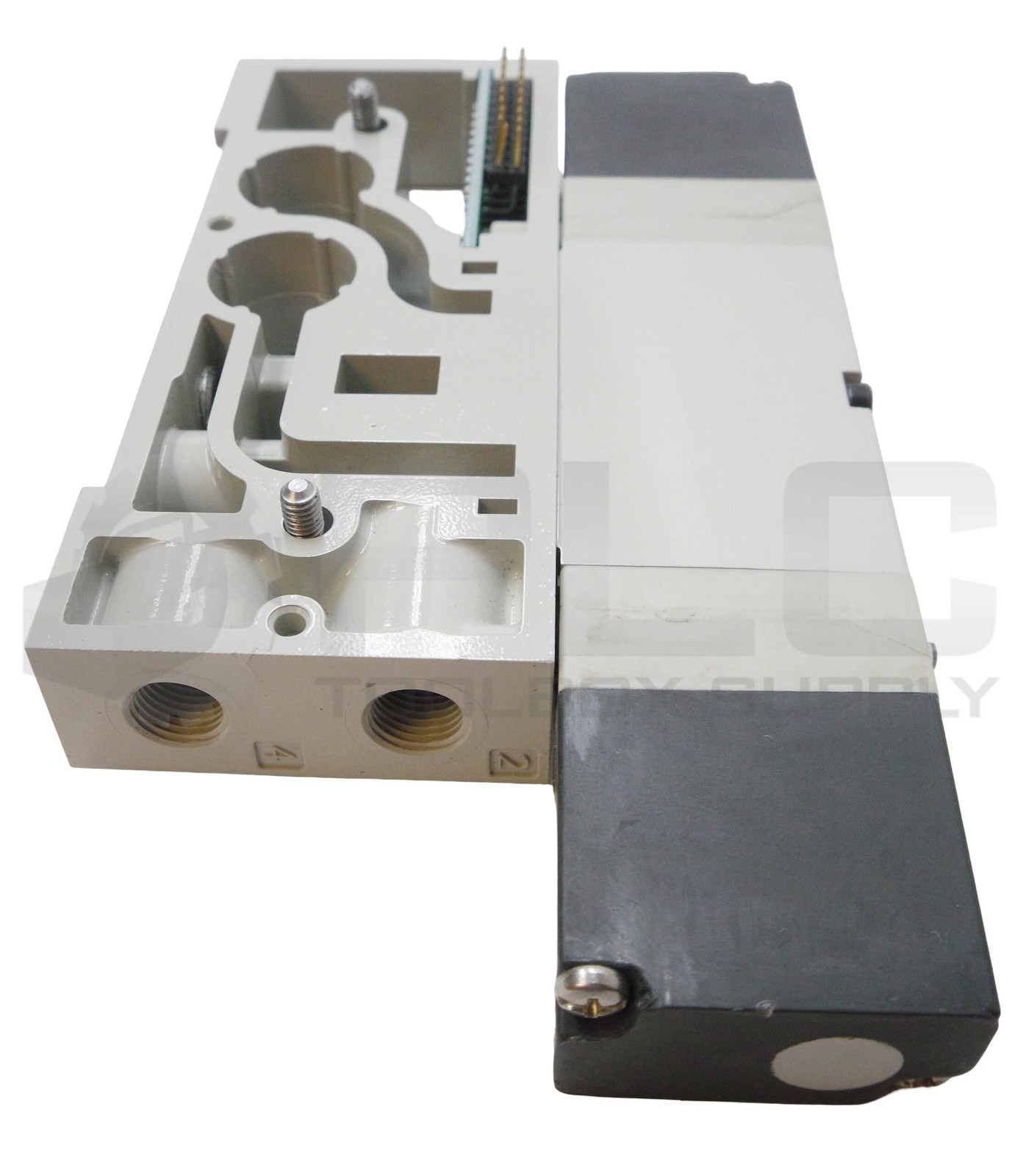 NEW AVENTICS 051BB400M000061 SOLENOID VALVE 120PSIG, 24VDC, 1.35W