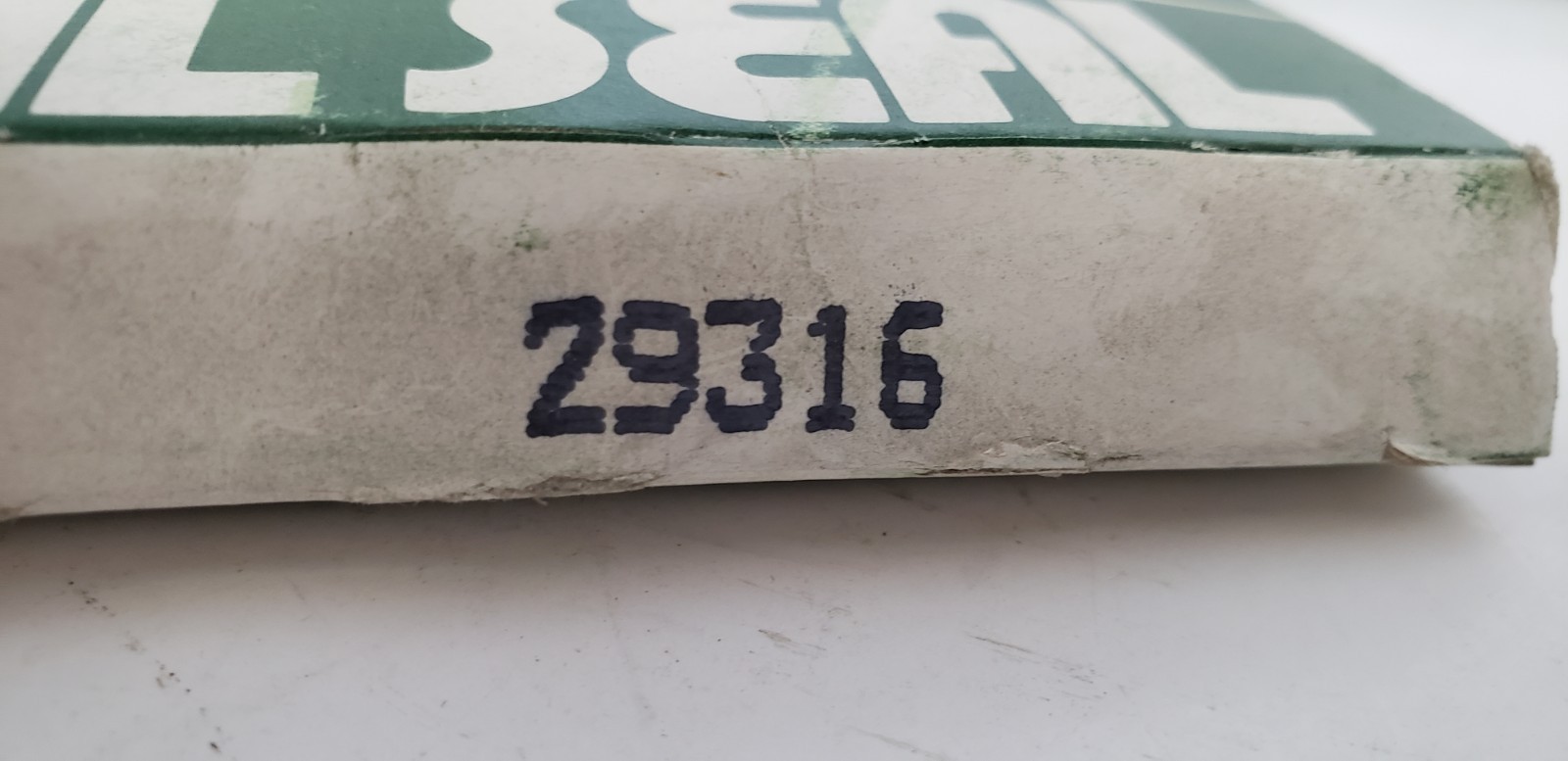 CHICAGO RAWHIDE 29316 OIL SEAL, 2-15/16″ x 4.003″ x 7/16″, CRWH1, NIB