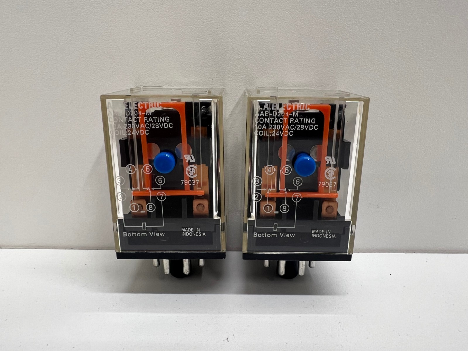 LOT OF (2) NEW OLD STOCK! AA ELECTRIC 10A 8-PIN RELAYS AAE-D204-M