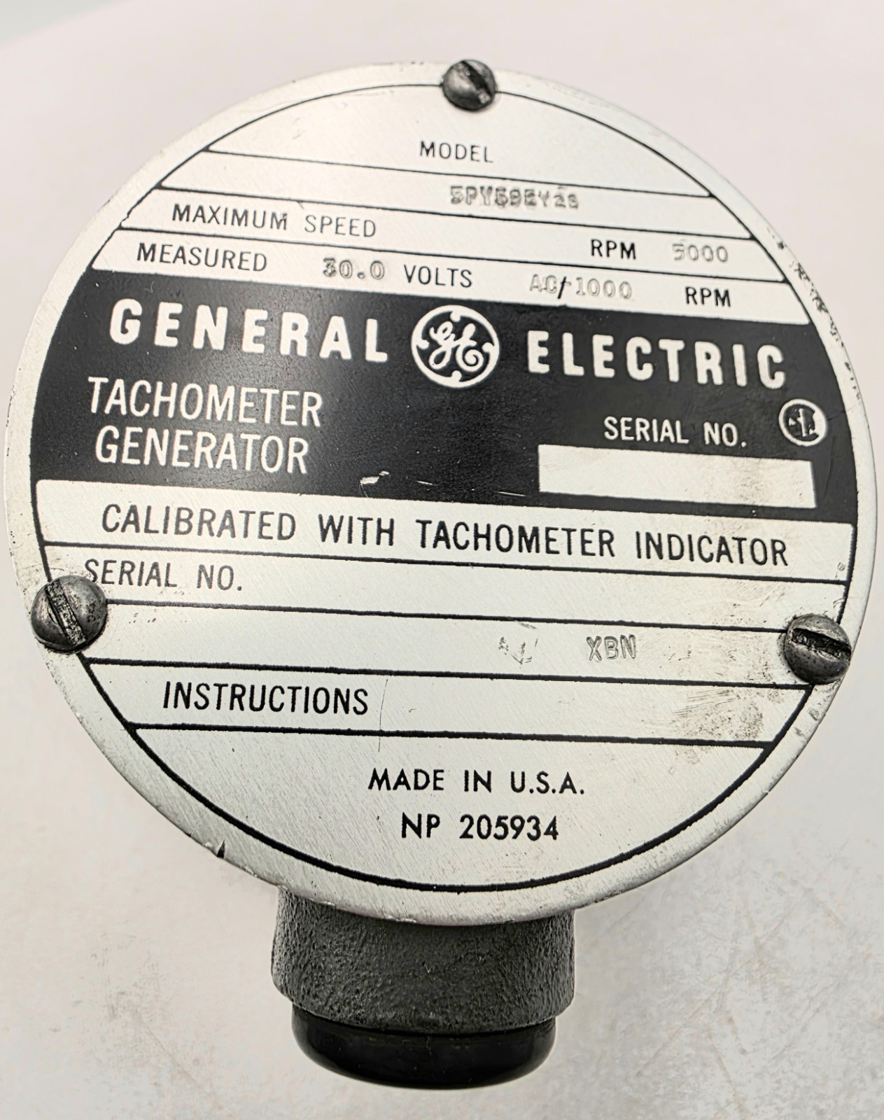 GE TACHOMETER, MODEL 5PY59EY2B, 30 VOLTS AC/1000 RPM, MAX SPEED RPM 5000