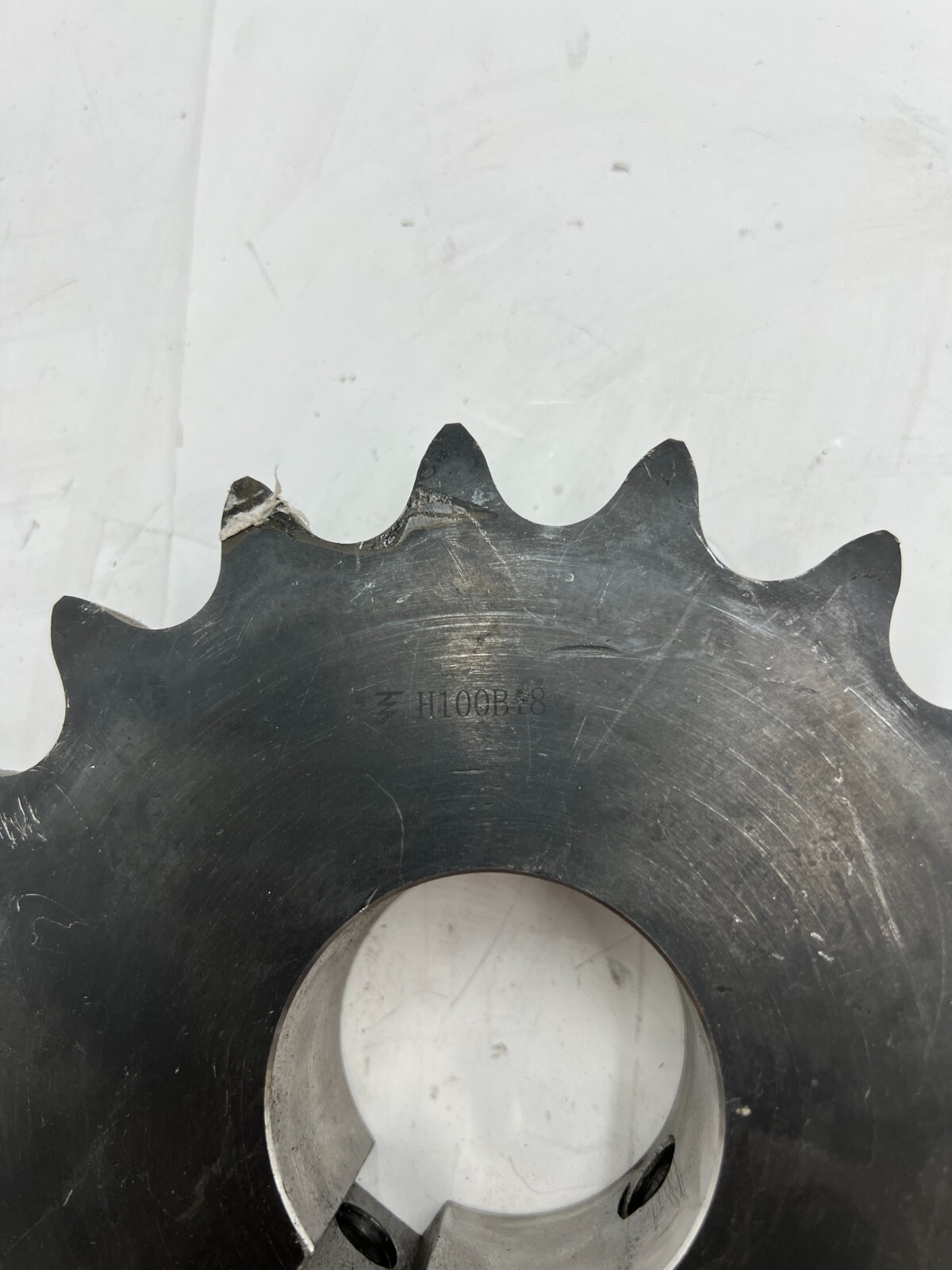Sprocket 7 3/4″ x 2 3/8″ x 4 3/8″ H100B-F8 18 Teeth Black Heavy Duty