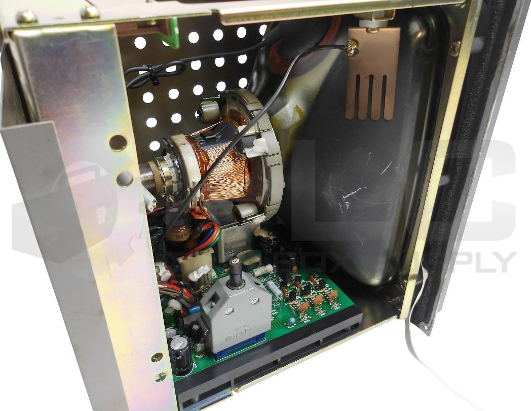 FANUC TOSHIBA A61L-0001-0093 MONITOR DISPLAY W/ D9MM-11A CRT DISPLAY MODULE 18-M