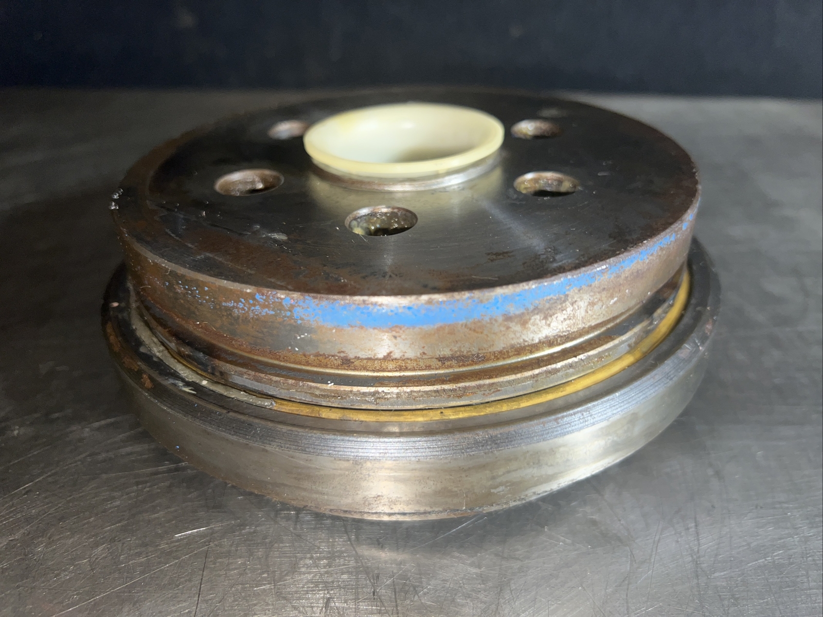 Crown Electric Pallet Jack Handle Swivel Bearing Assembly