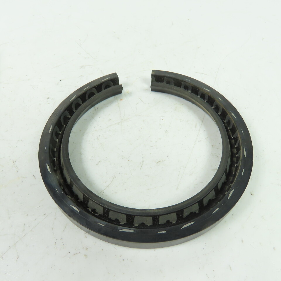 Garlock 23 x 5023 Klozure Oil Seal