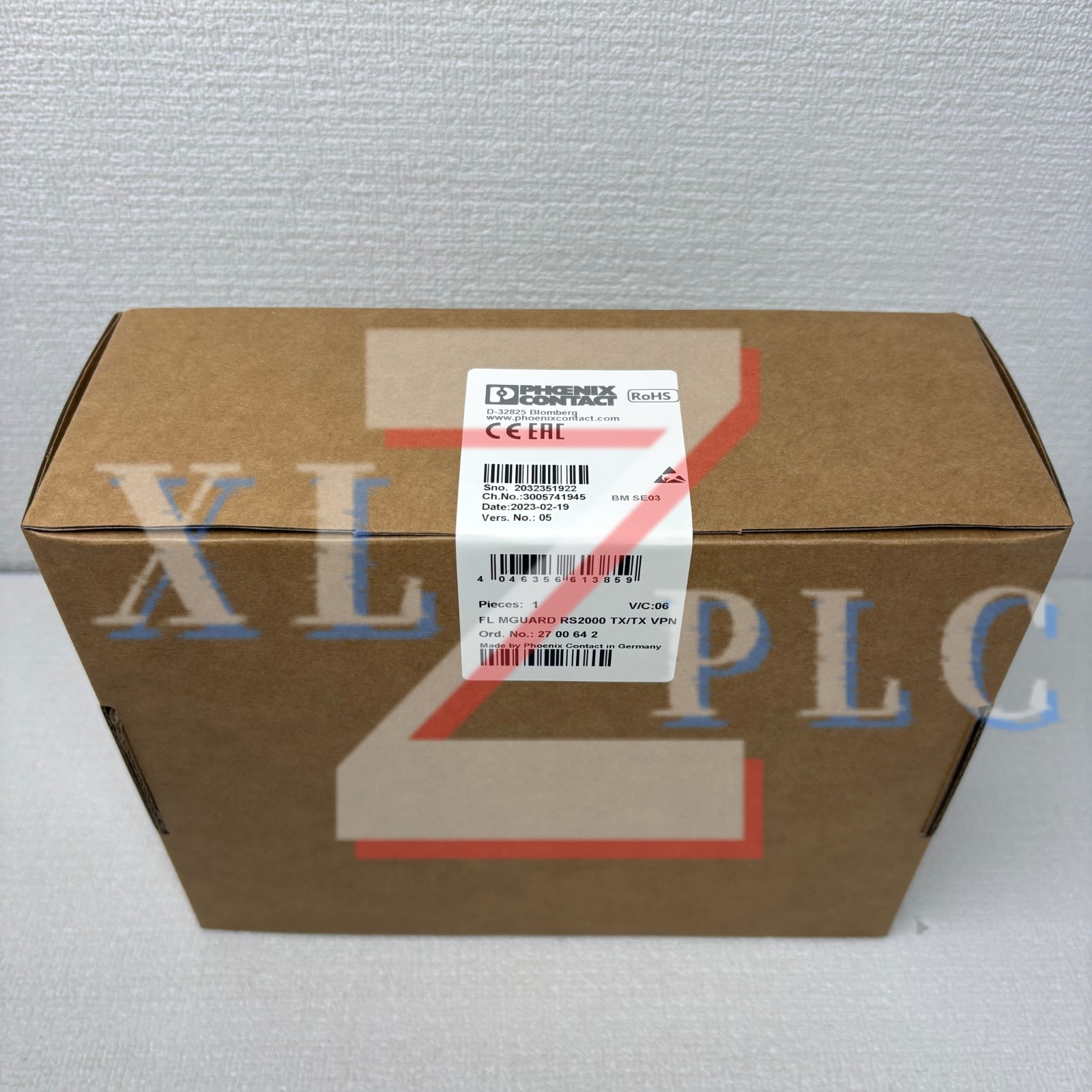 1PCS New Phoenix 2700642 FL MGUARD RS2000 TX/TX VPN industrial switch In Box*