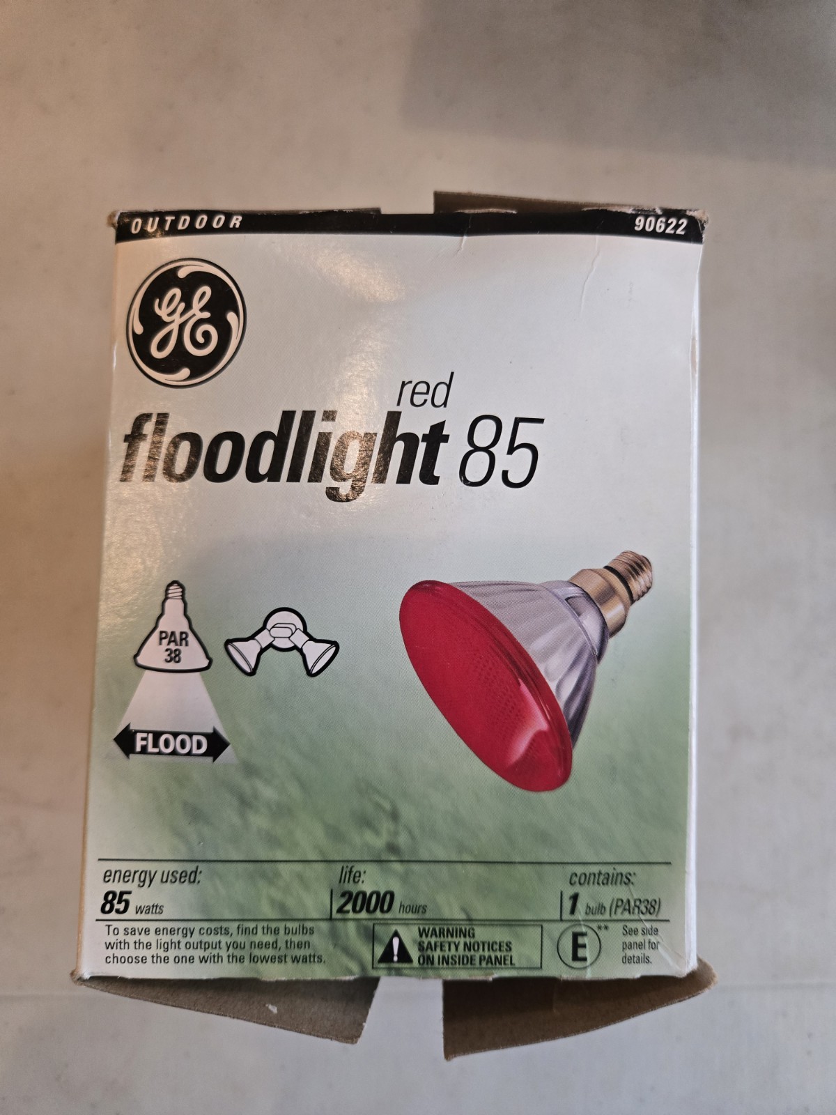 General Electric 38 PAR GE 85W RED Floodlight #90622