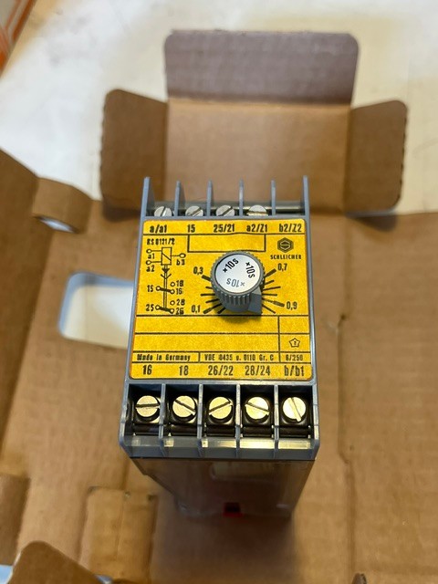 SCHLEICHER WIELAND SZT-620 – Electronic Time Delay Relay – (8x) New in Box