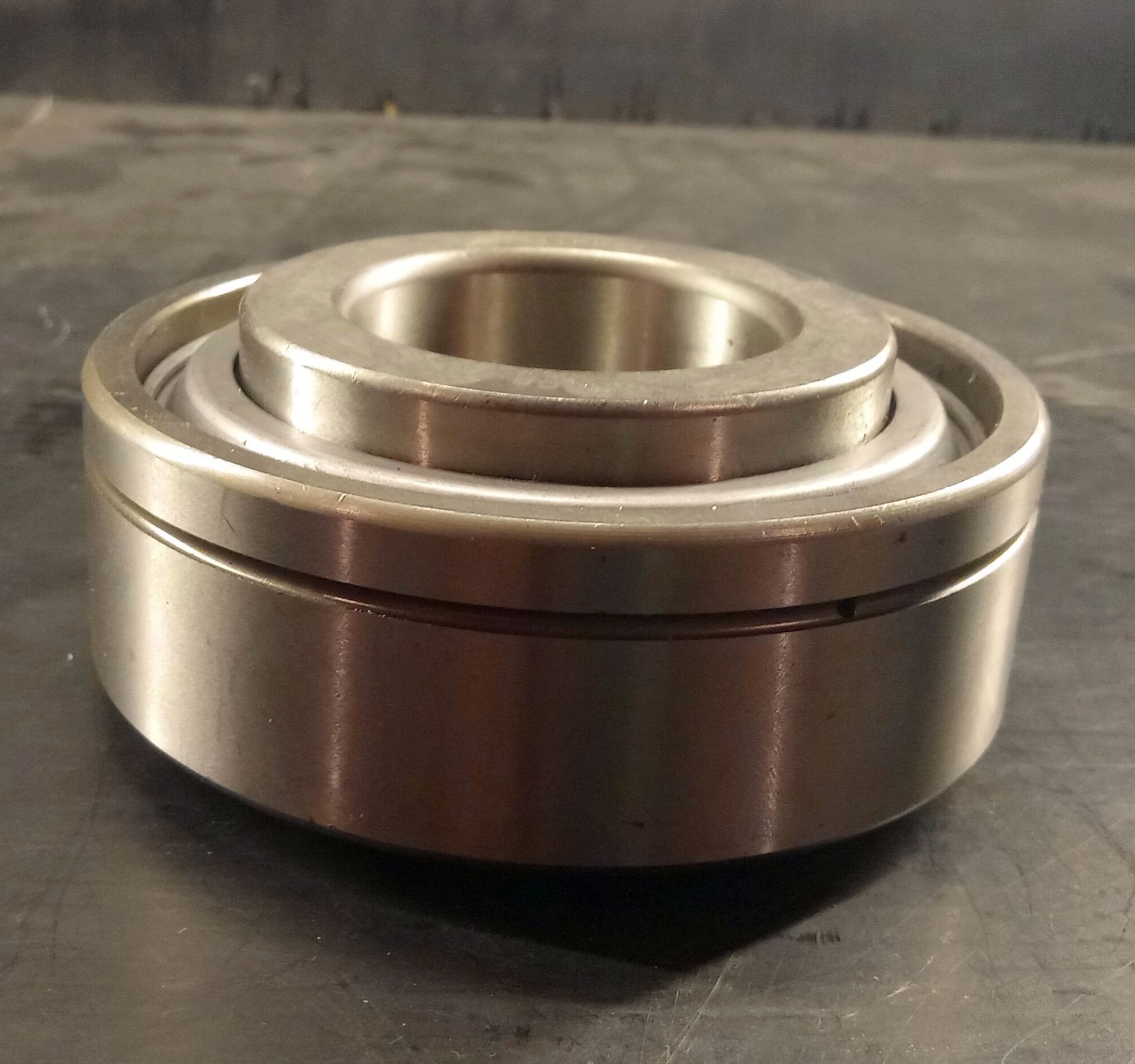 1 NEW SPINCO GW211PP25 DISC HARROW BEARING NNB ***MAKE OFFER***