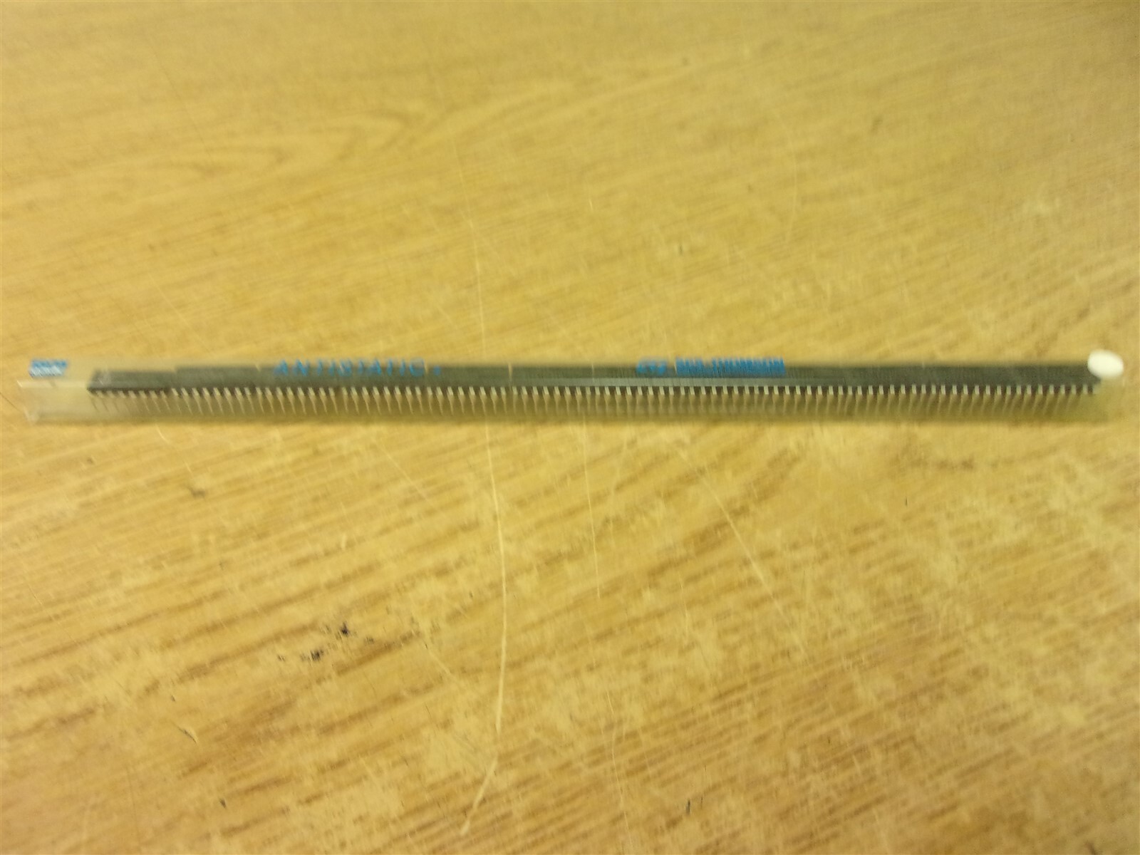 NEW NTE NTE74LS259 IC TTL-LO Pwr Schottkey 8-Bit Rail of 12 *FREE SHIPPING*