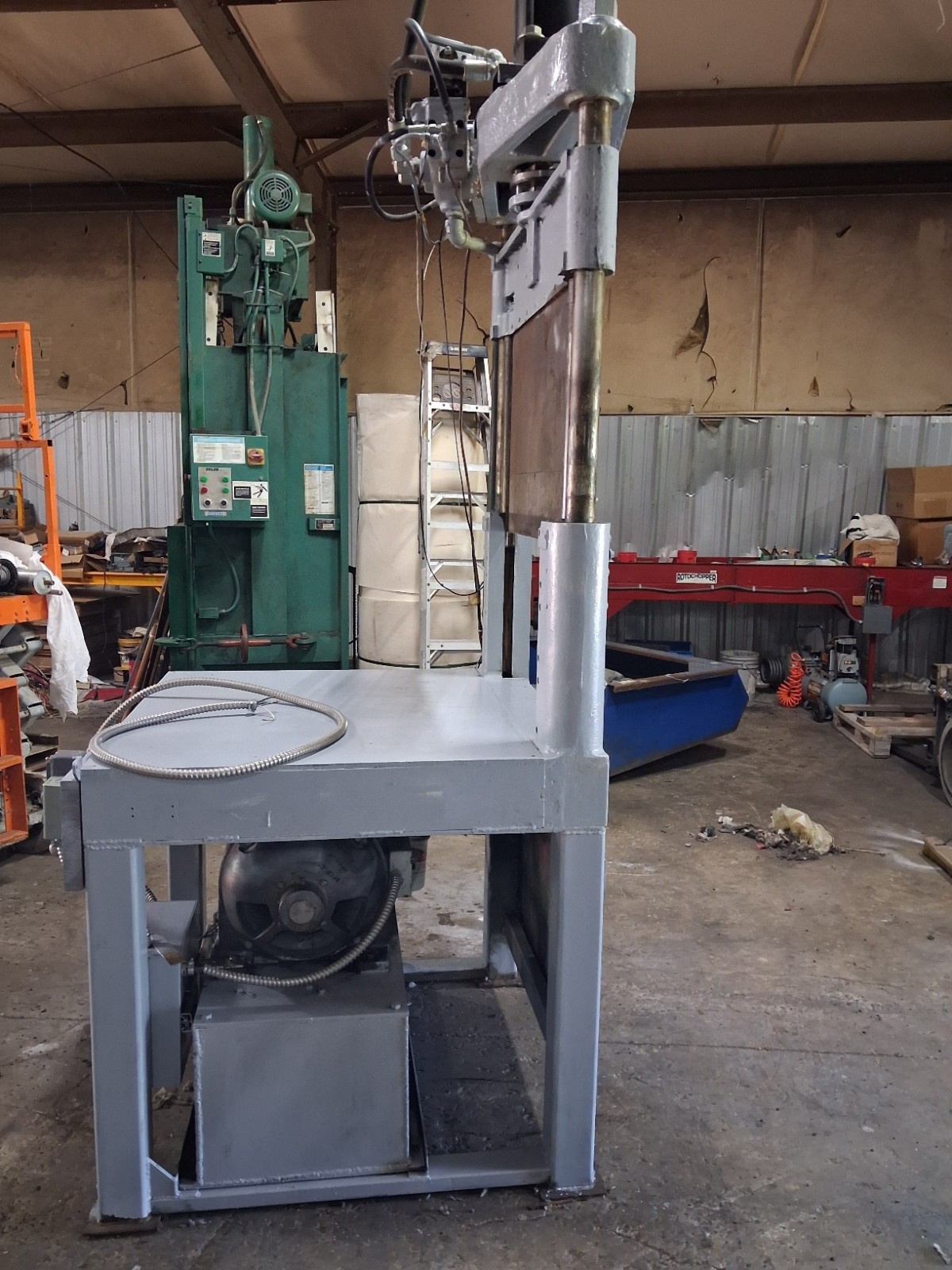 Rubber Guillotine
