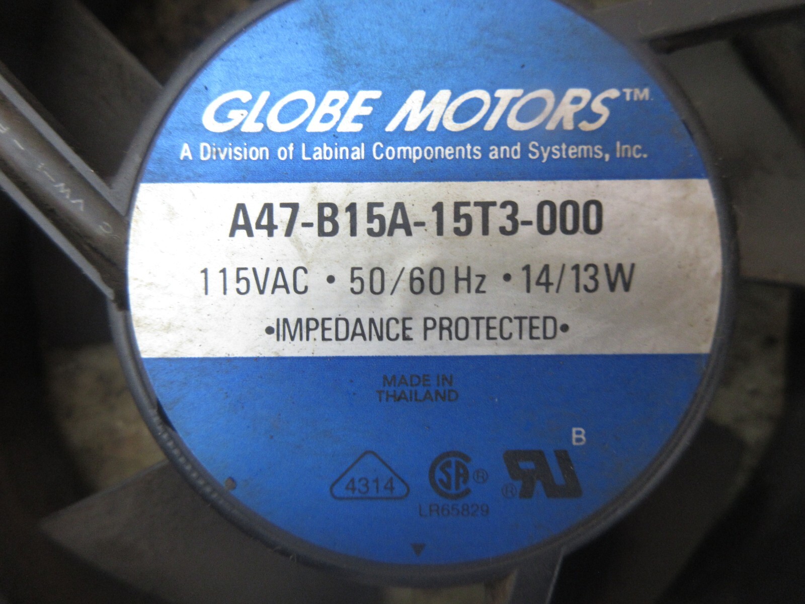 GLOBE MOTORS FAN A47-B15A-15T3-000 115VAC 50/60HZ 14/13W LOT OF 2 PIECES